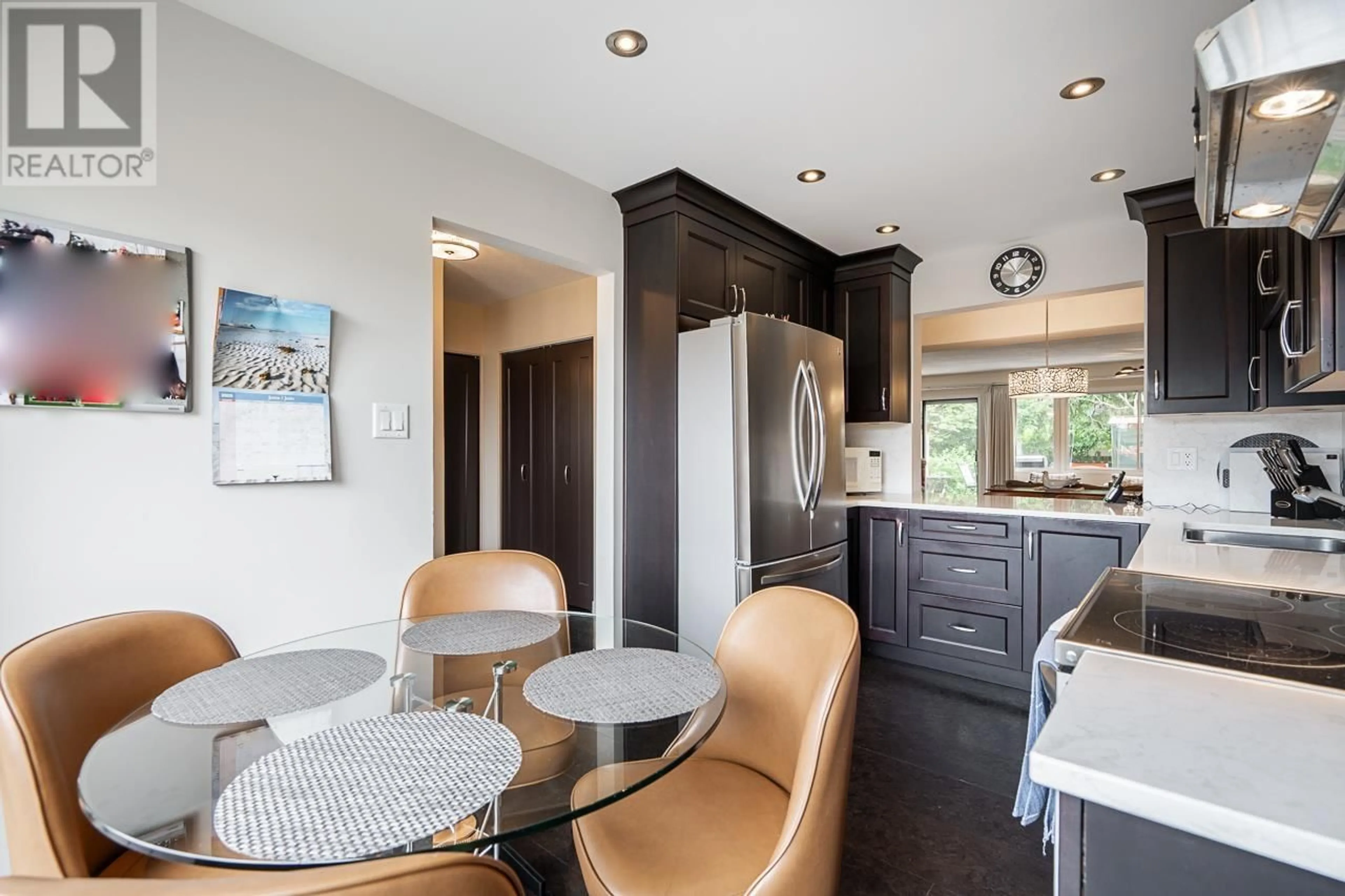 Open concept kitchen, unknown for 7379 MONTECITO DRIVE, Burnaby British Columbia V5A1R4