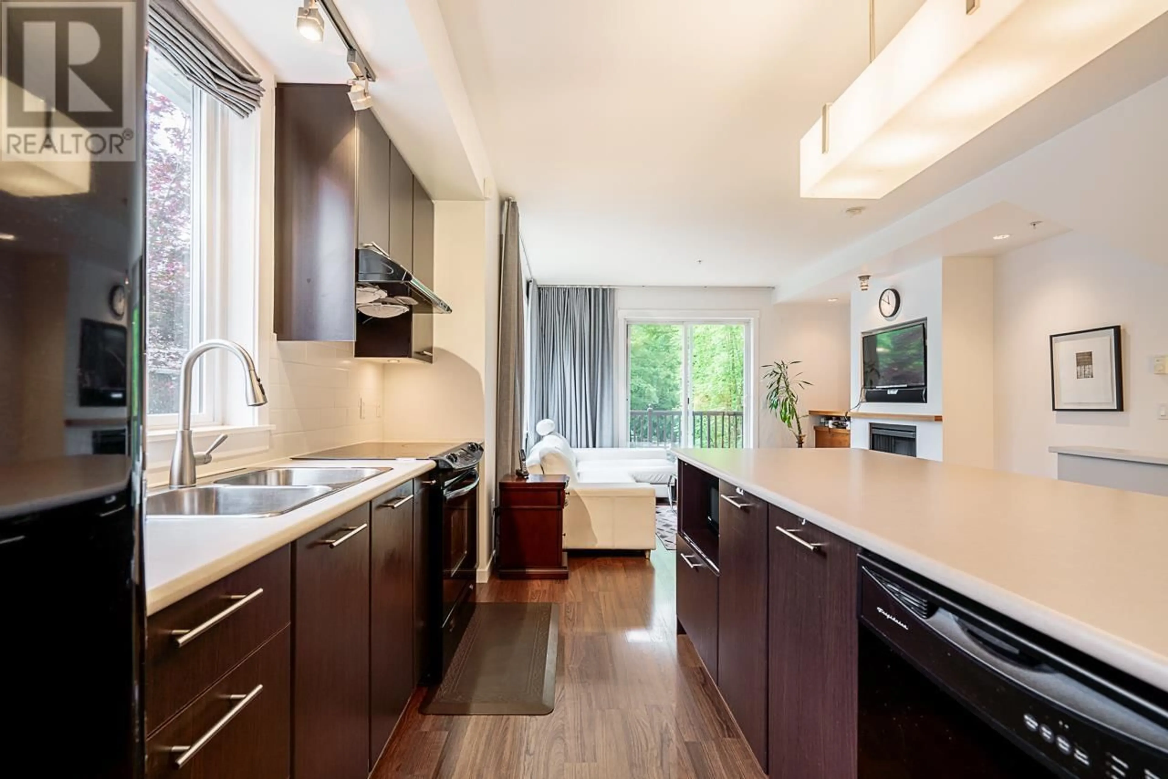 Open concept kitchen, unknown for 8 - 2418 AVON PLACE, Port Coquitlam British Columbia V3B0C7