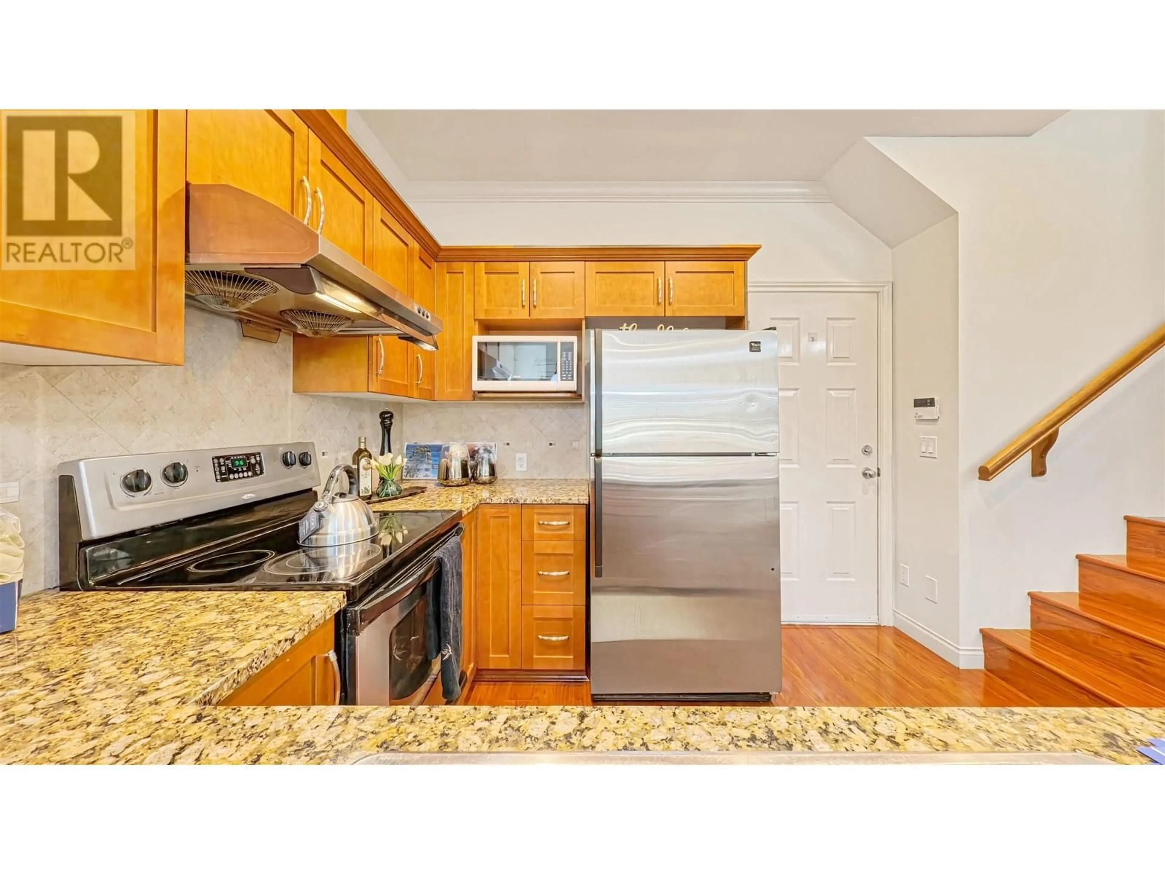 Standard kitchen, unknown for 1 - 8311 NO. 2 ROAD, Richmond British Columbia V7C3M2