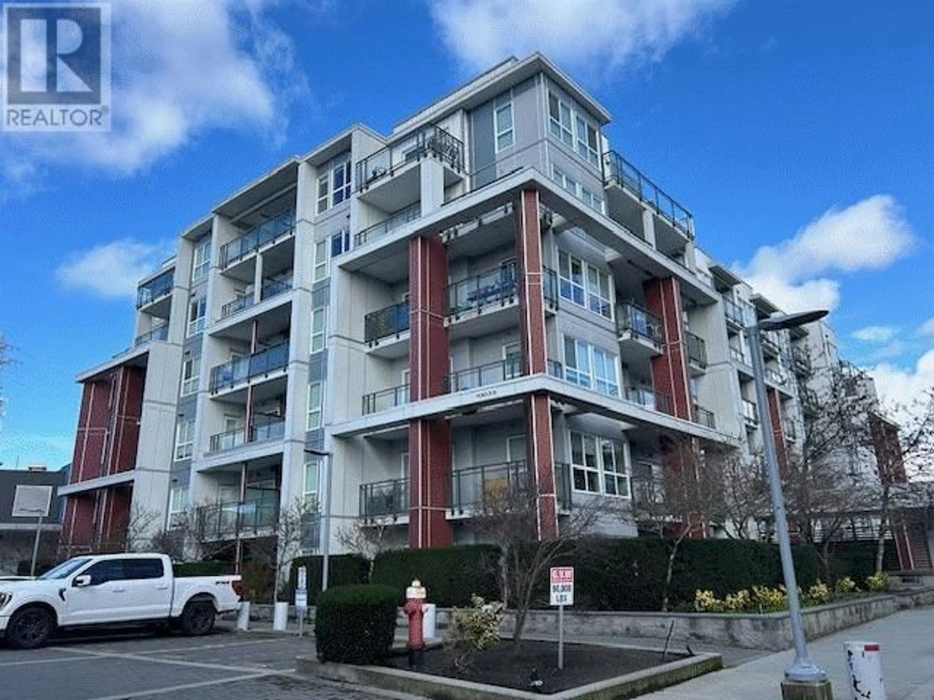A pic from outside/outdoor area/front of a property/back of a property/a pic from drone, building for 703 - 10033 RIVER DRIVE, Richmond British Columbia V6X0L1