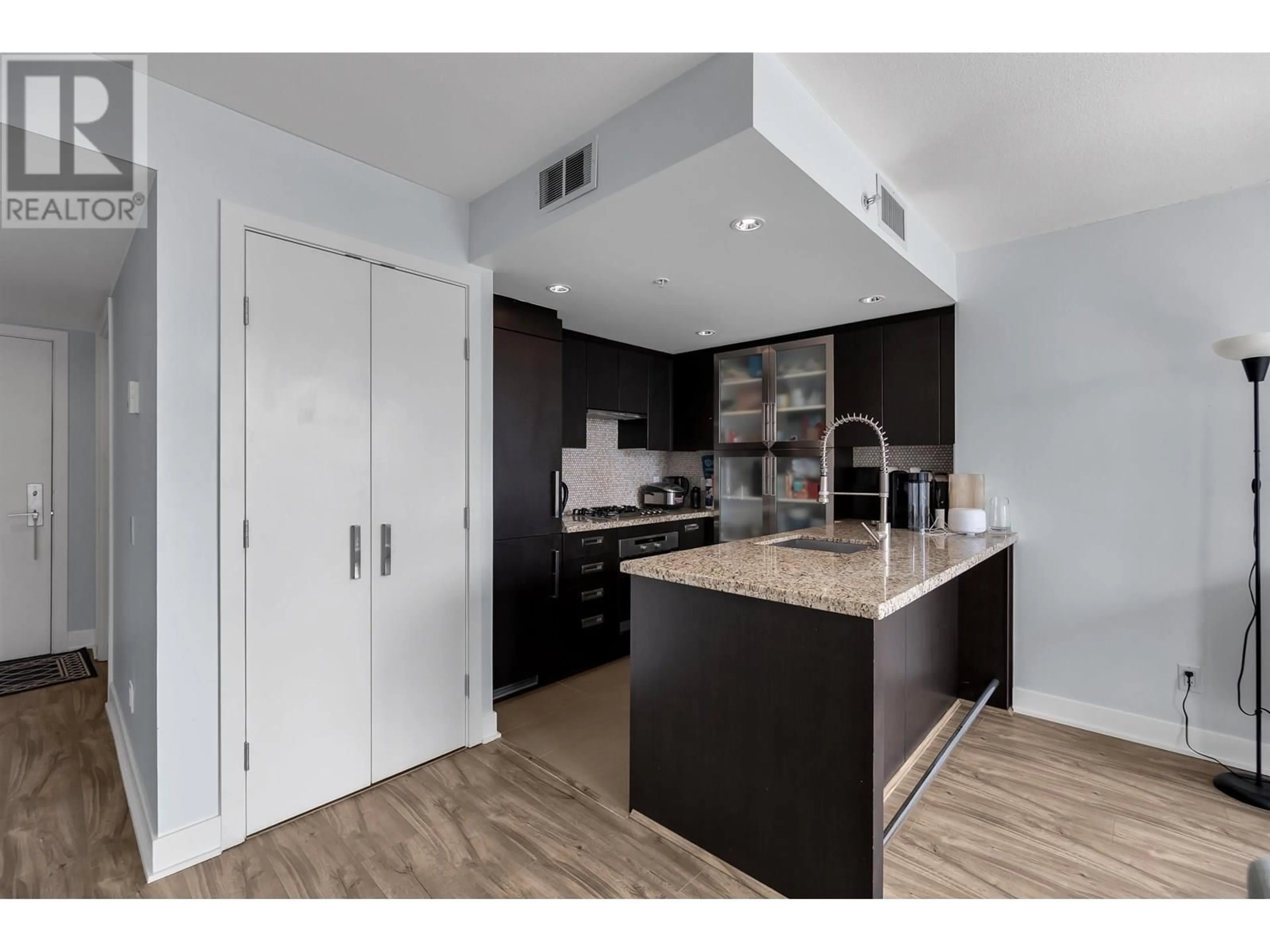 Unknown for 1607 - 1055 RICHARDS STREET, Vancouver British Columbia V6B0C2
