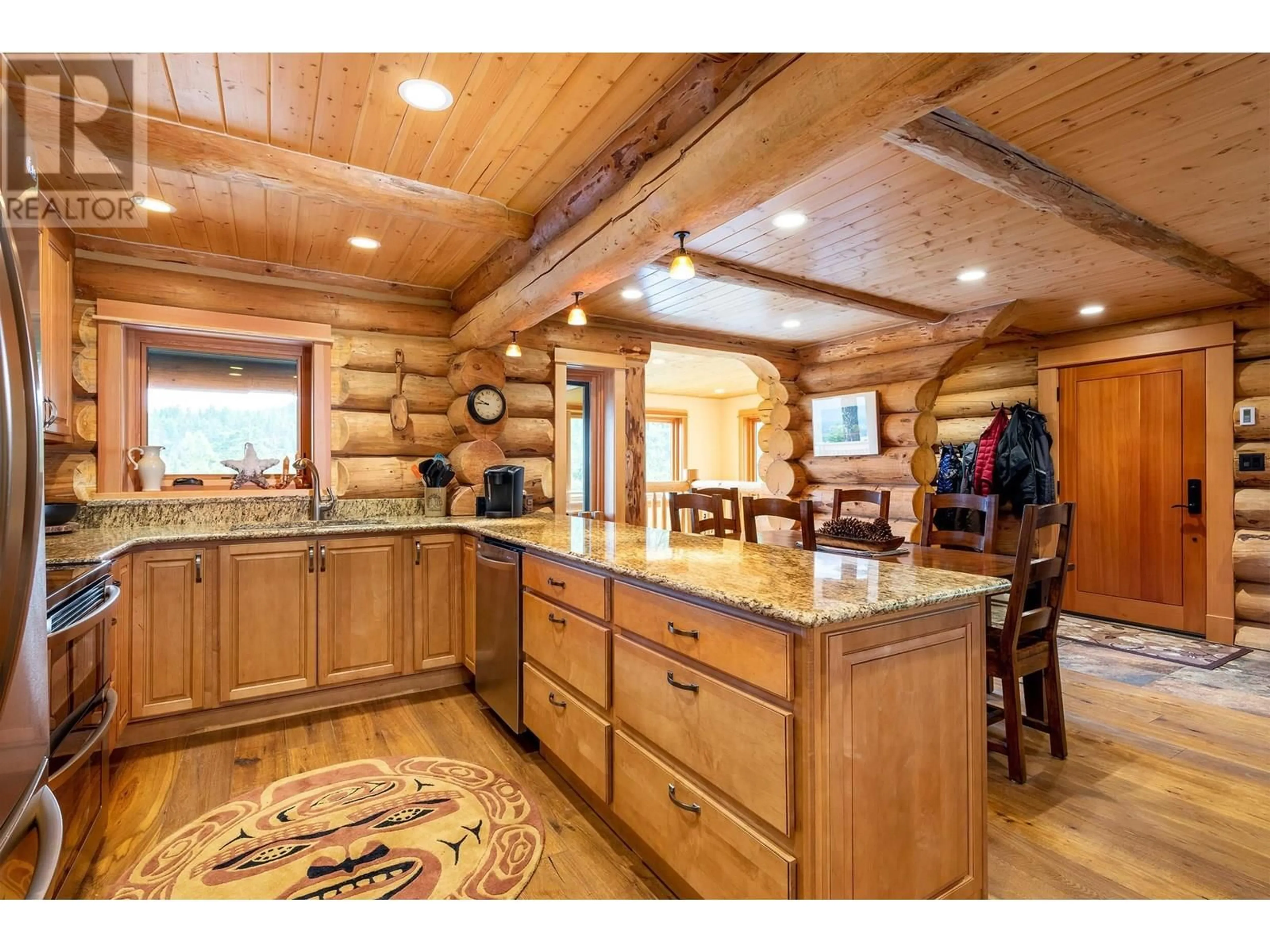 Rustic kitchen, wood/laminate floor for 2710 RIMROCK ROAD, Whistler British Columbia V8E0A6