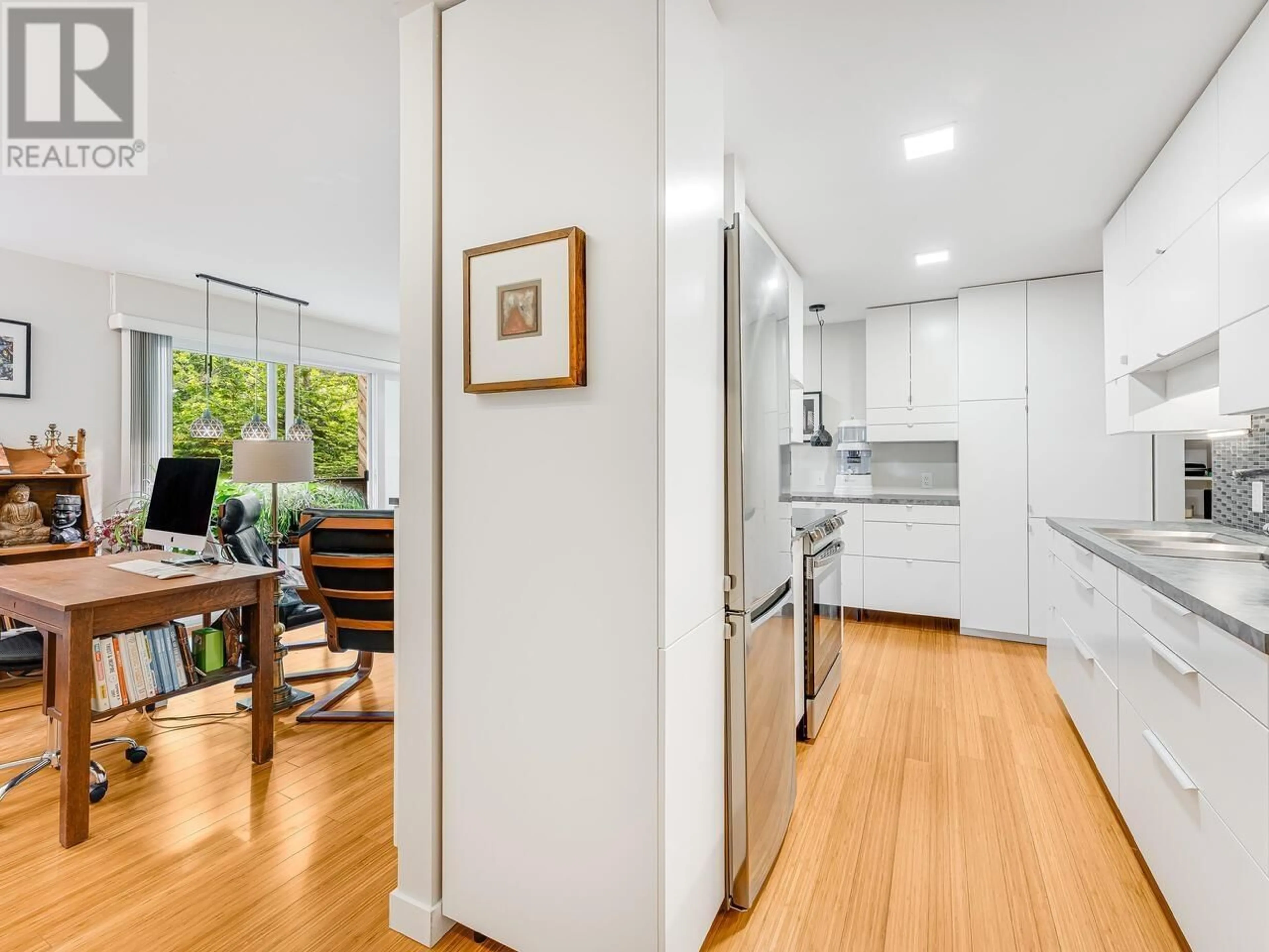 Unknown for 204 - 550 6TH AVENUE, Vancouver British Columbia V5T4H2