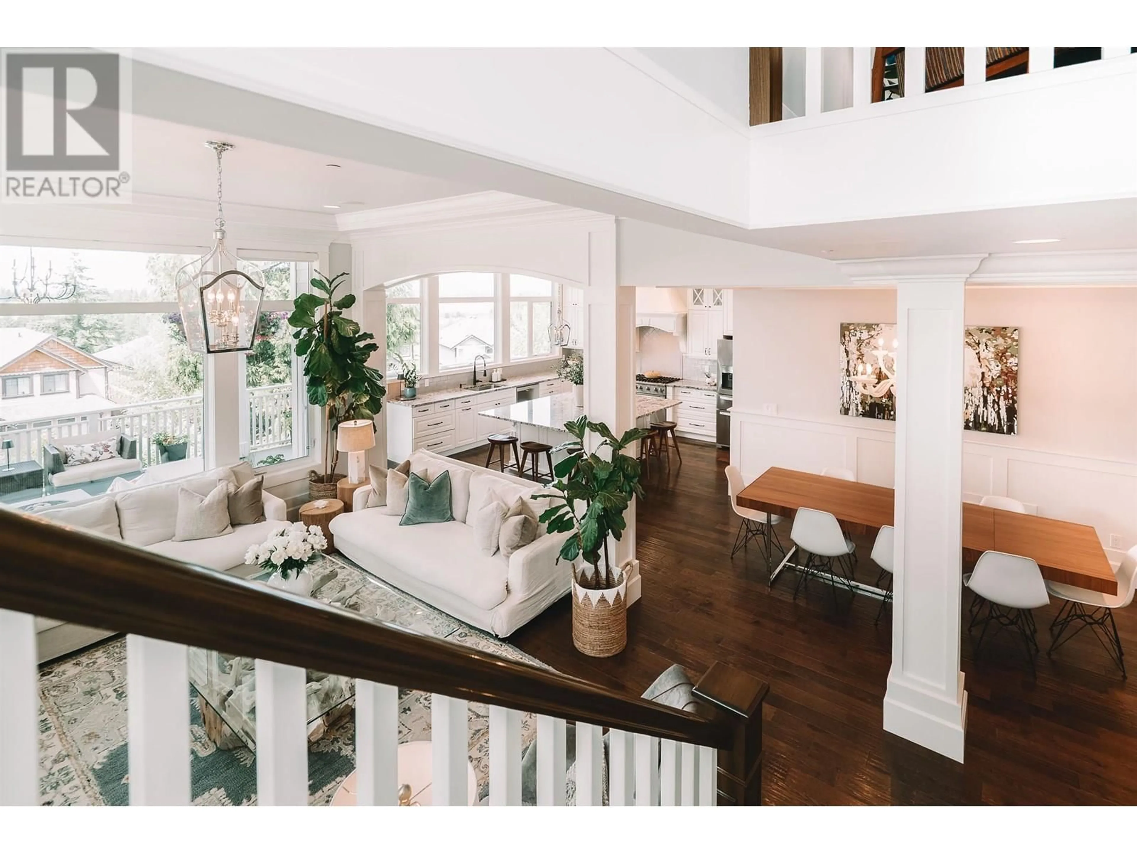 Indoor entryway for 13611 BIRDTAIL DRIVE, Maple Ridge British Columbia V4R0E1