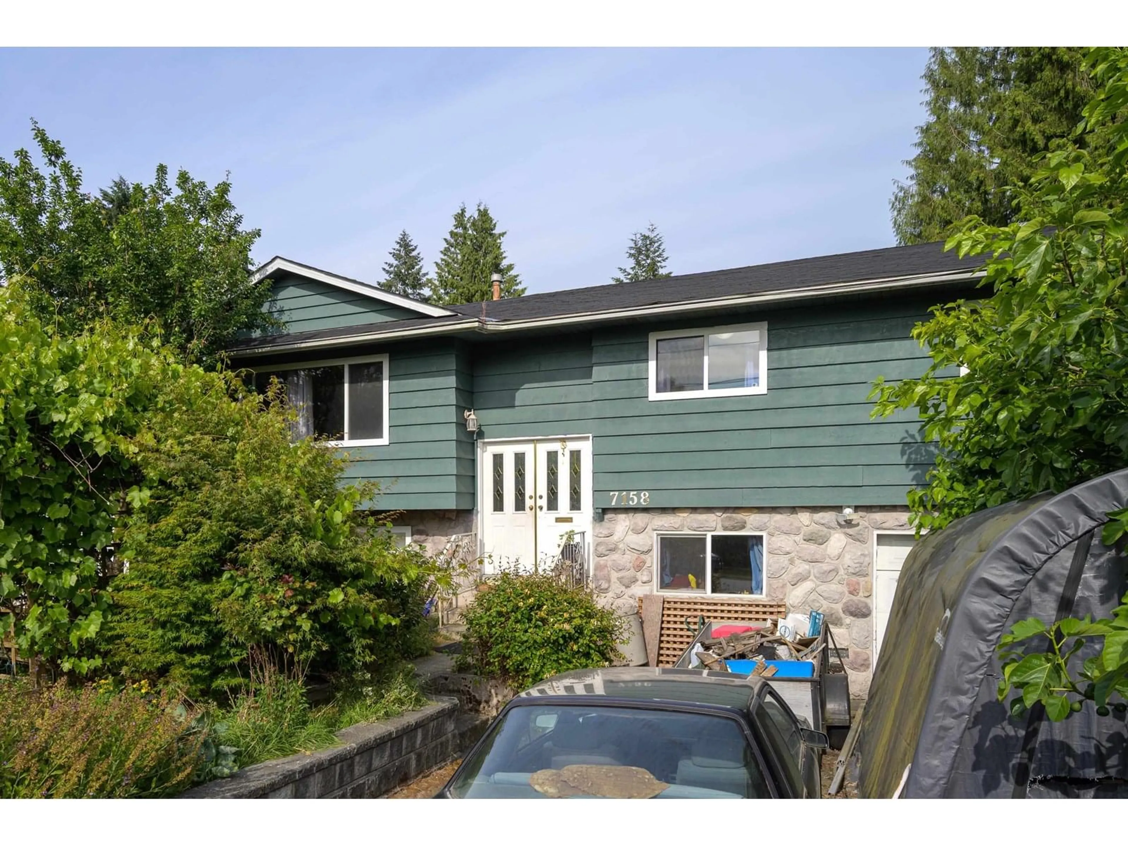 Home with vinyl exterior material, street for 7158 114A, Delta British Columbia V4E1X5