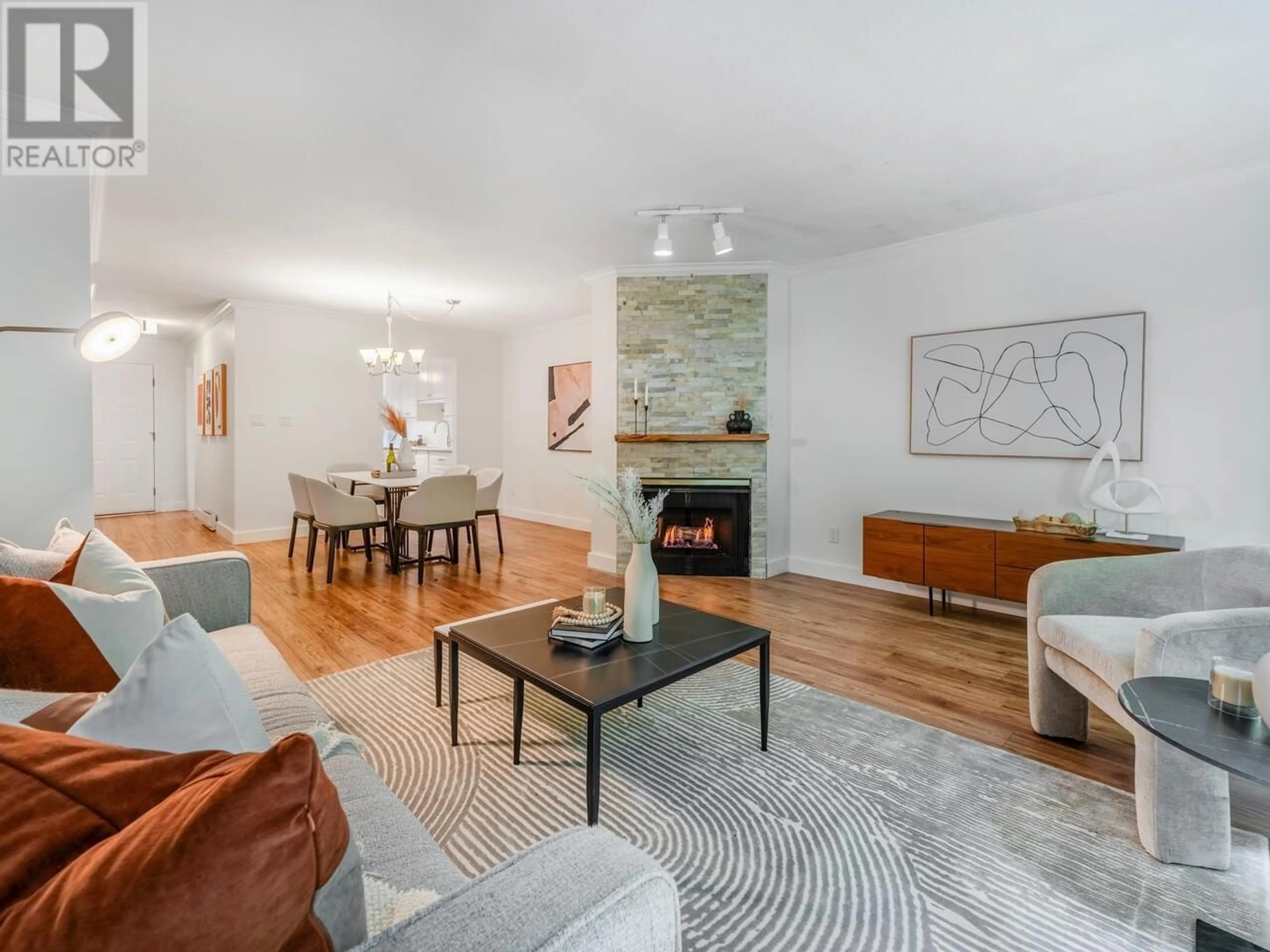 Living room with furniture, unknown for 114 - 4885 53 STREET, Delta British Columbia V4K2Z3