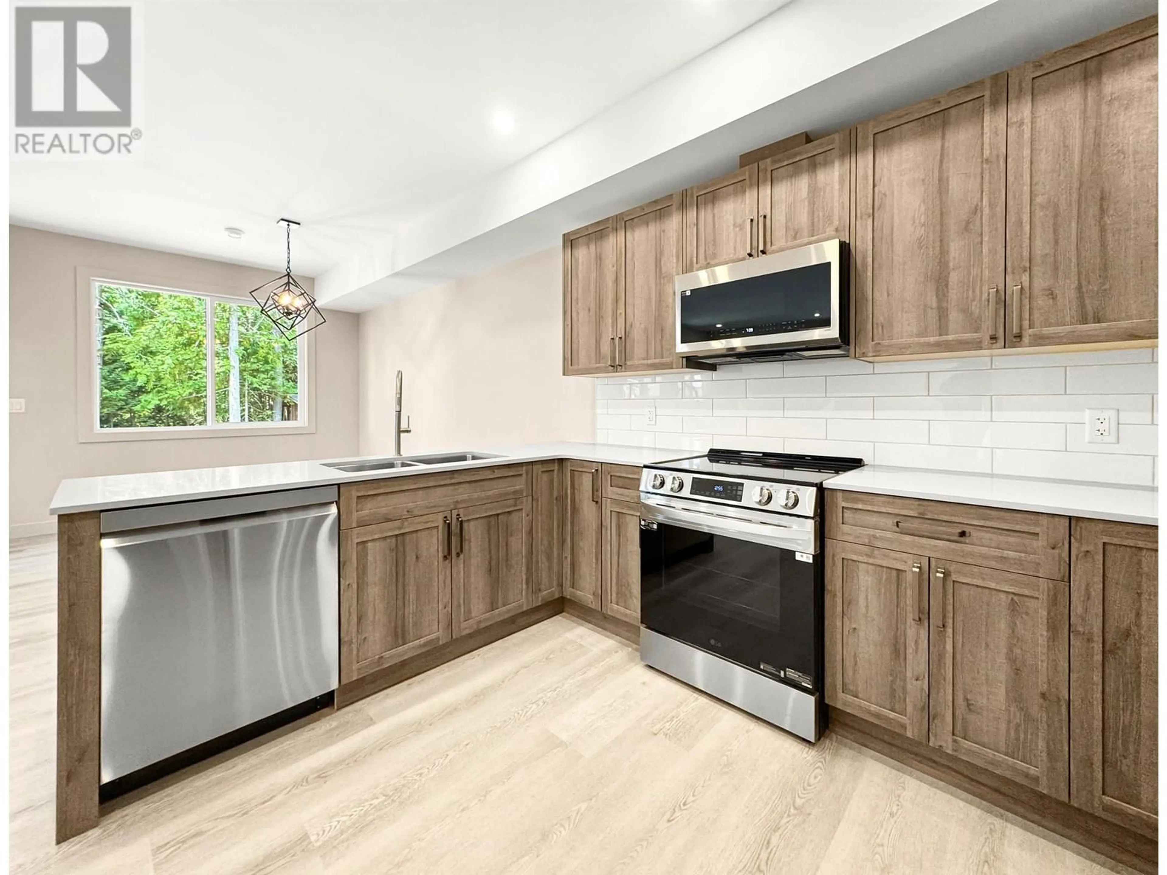Unknown for 1 - 4007 BENNER STREET, Terrace British Columbia V8G3A9