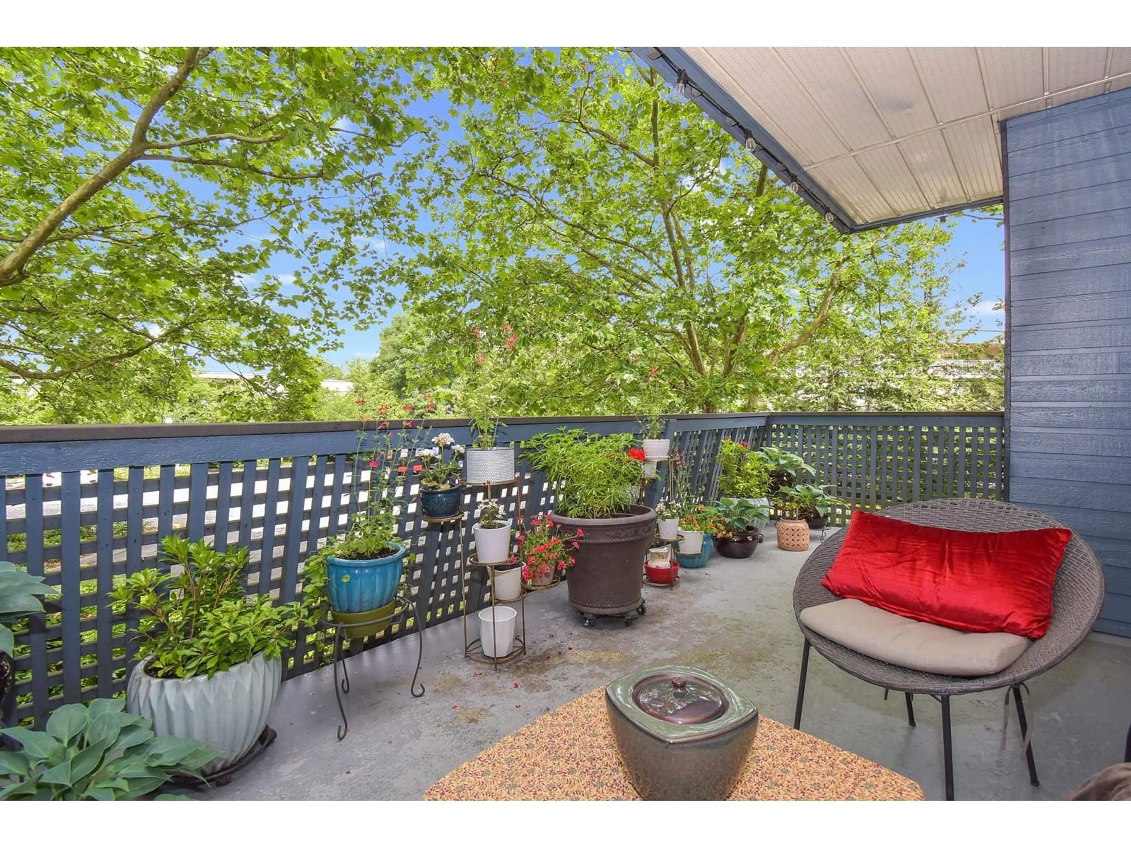 Patio, unknown for 101 - 5906 176A, Surrey British Columbia V3S4H7