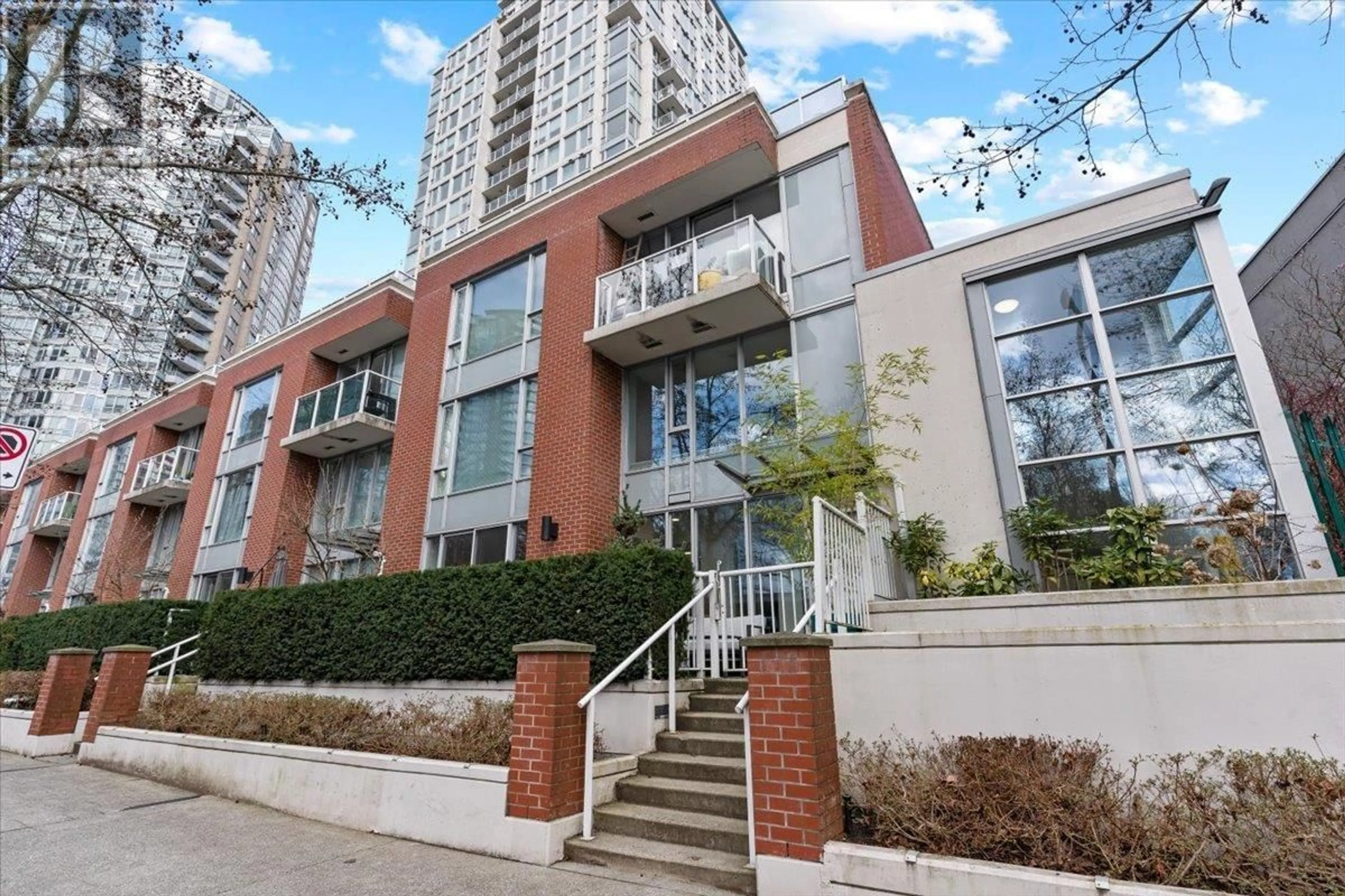 Unknown for 37 KEEFER PLACE, Vancouver British Columbia V6B1P8
