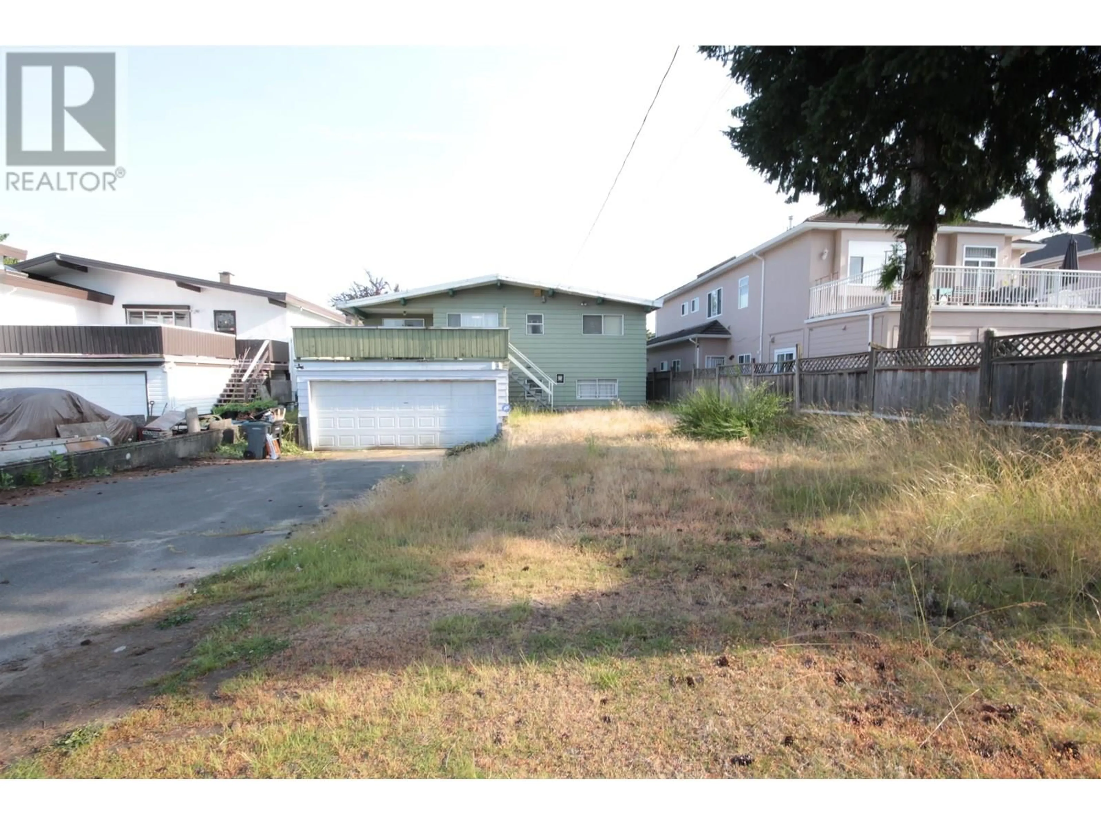 Unknown for 2235 49TH AVENUE, Vancouver British Columbia V5P1T9