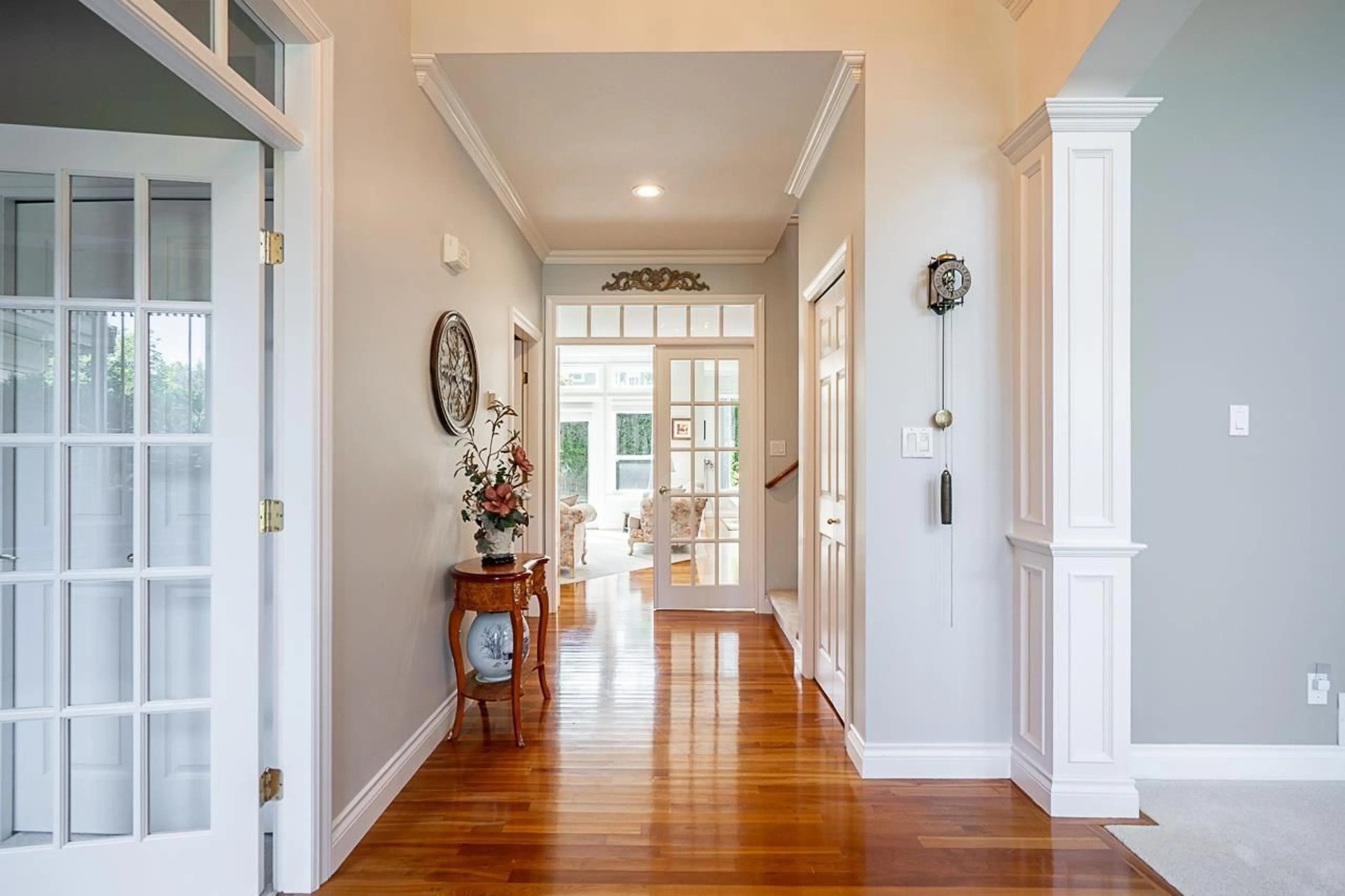 Indoor entryway for 2278 137, Surrey British Columbia V4A9V1