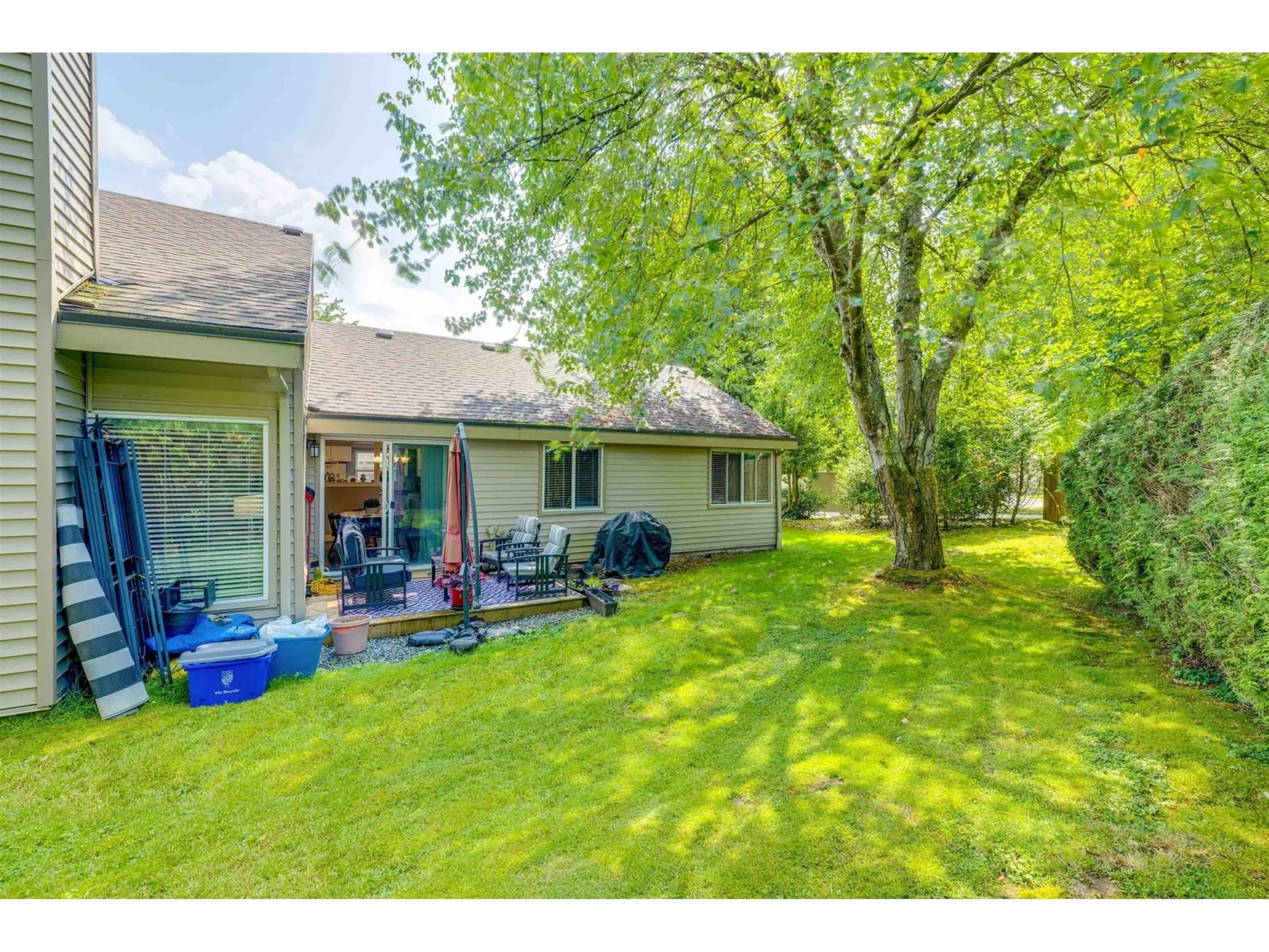Unknown for 6182 GREENSIDE WEST, Surrey British Columbia V3S5M8