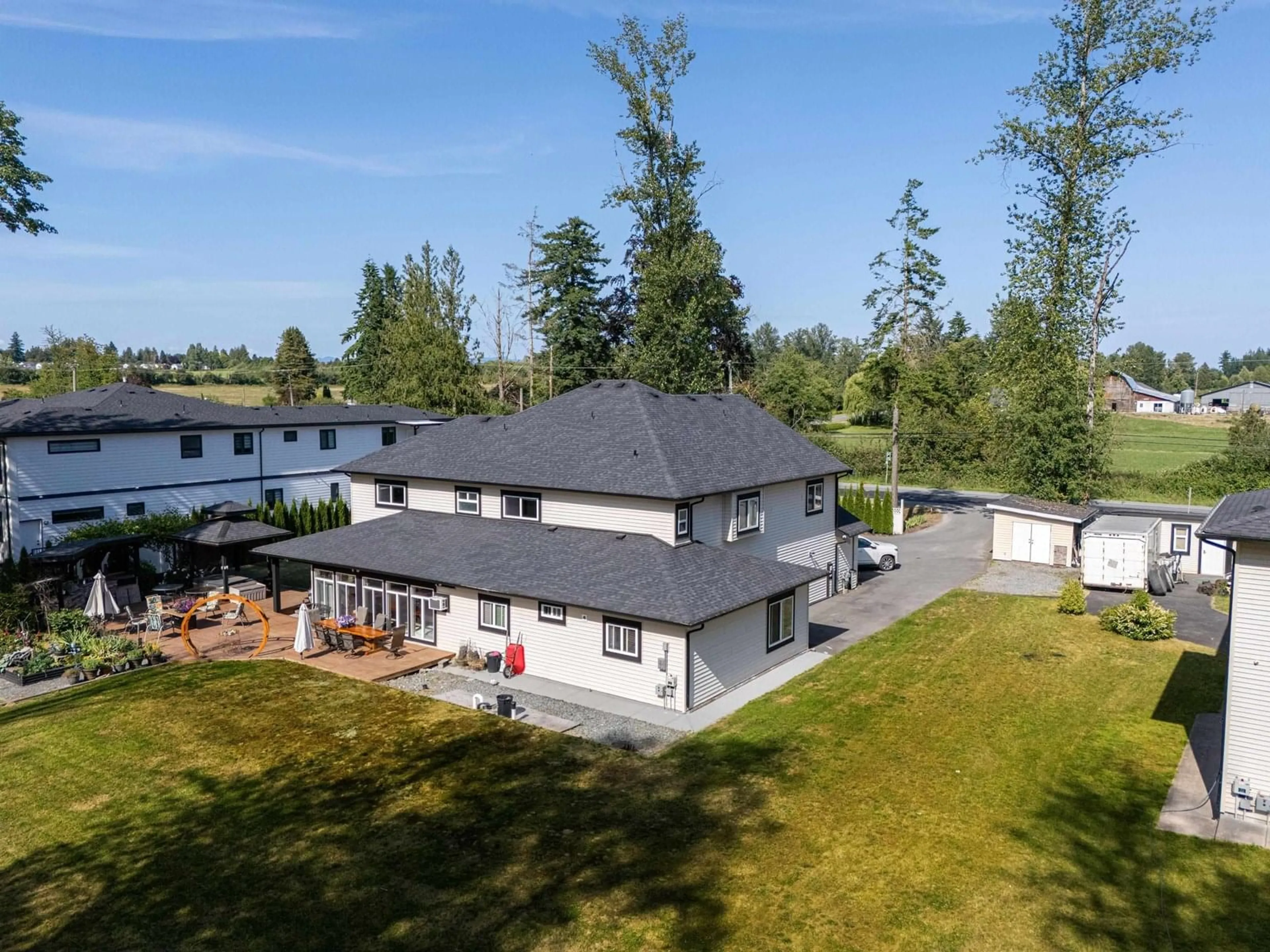 A pic from outside/outdoor area/front of a property/back of a property/a pic from drone, unknown for 2365 264, Langley British Columbia V4W2L5