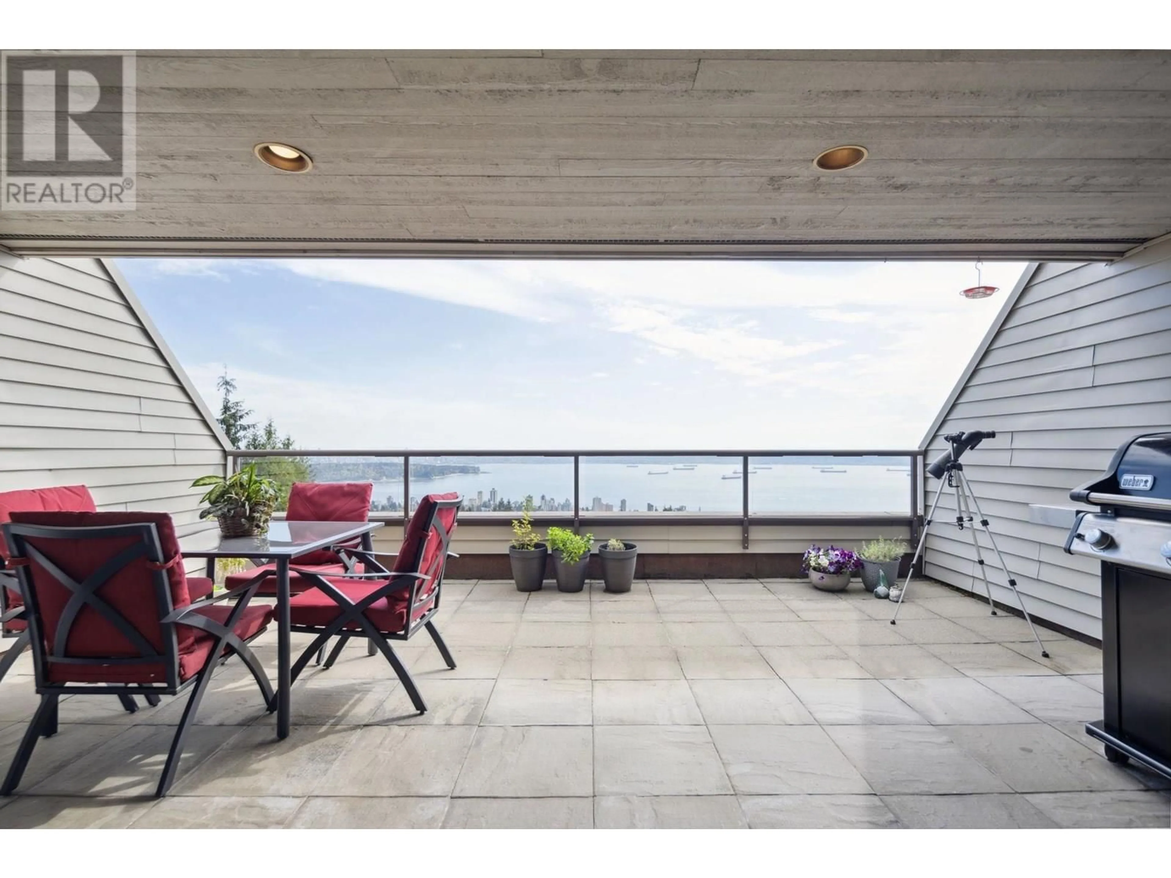 Patio, water/lake/river/ocean view for 47 - 2250 FOLKESTONE WAY, West Vancouver British Columbia V7S2X7