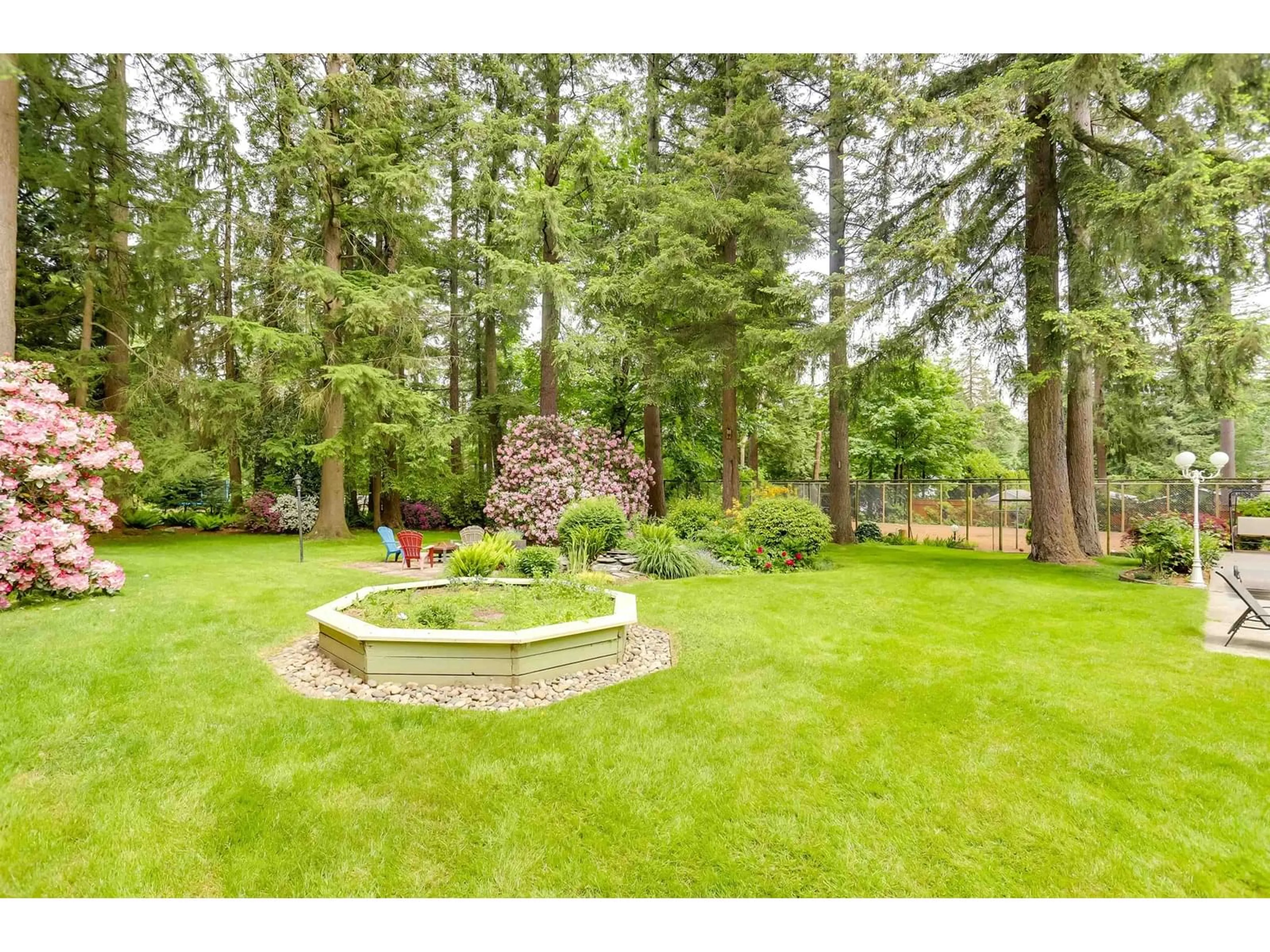 Patio, forest/trees view for 2242 173, Surrey British Columbia V3Z9Z7