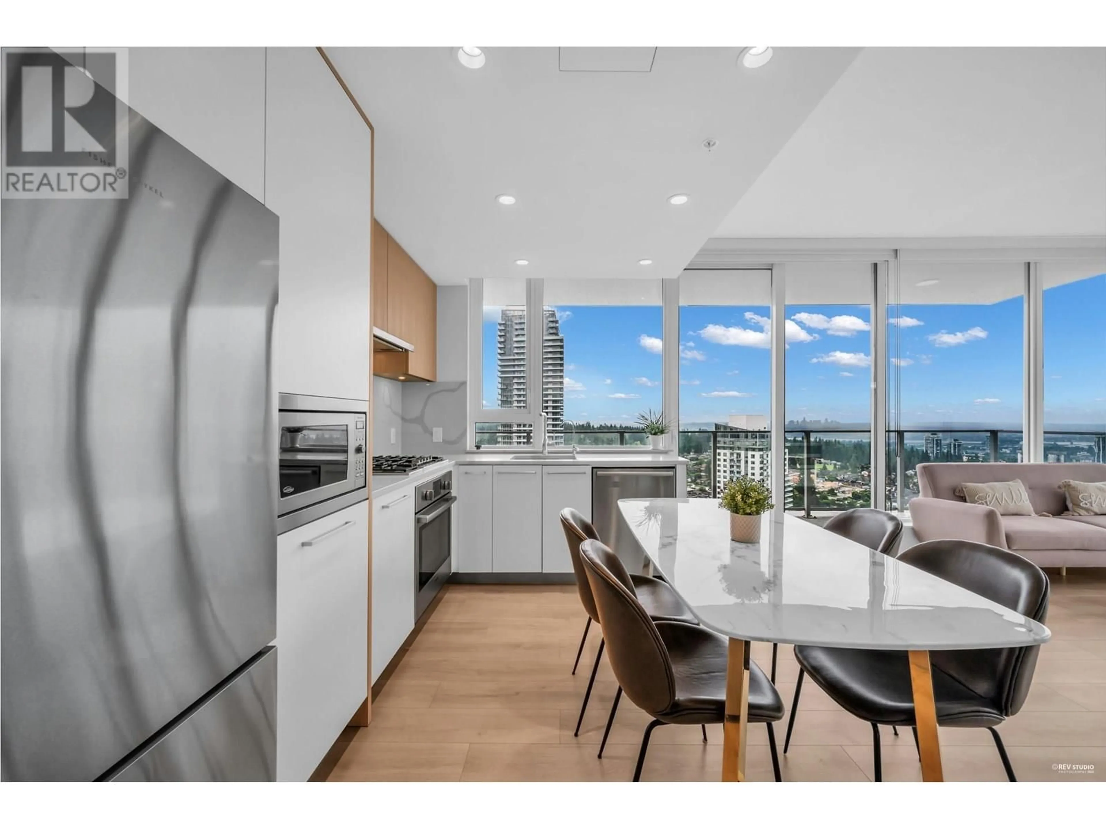 Open concept kitchen, unknown for 2906 - 567 CLARKE ROAD, Coquitlam British Columbia V3J0K7