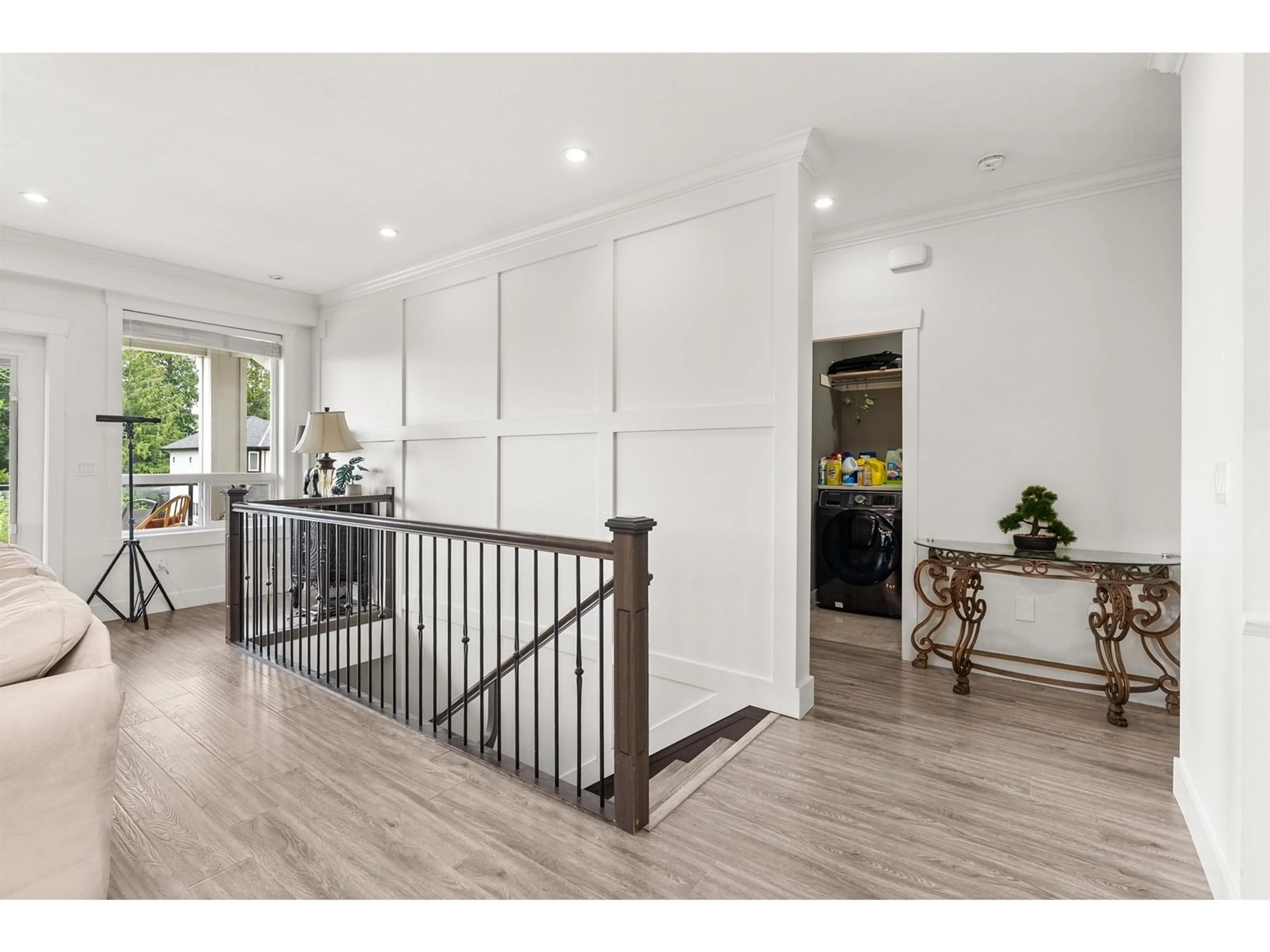 Indoor entryway for 46914 SYLVAN DRIVE, Chilliwack British Columbia V2R0J8