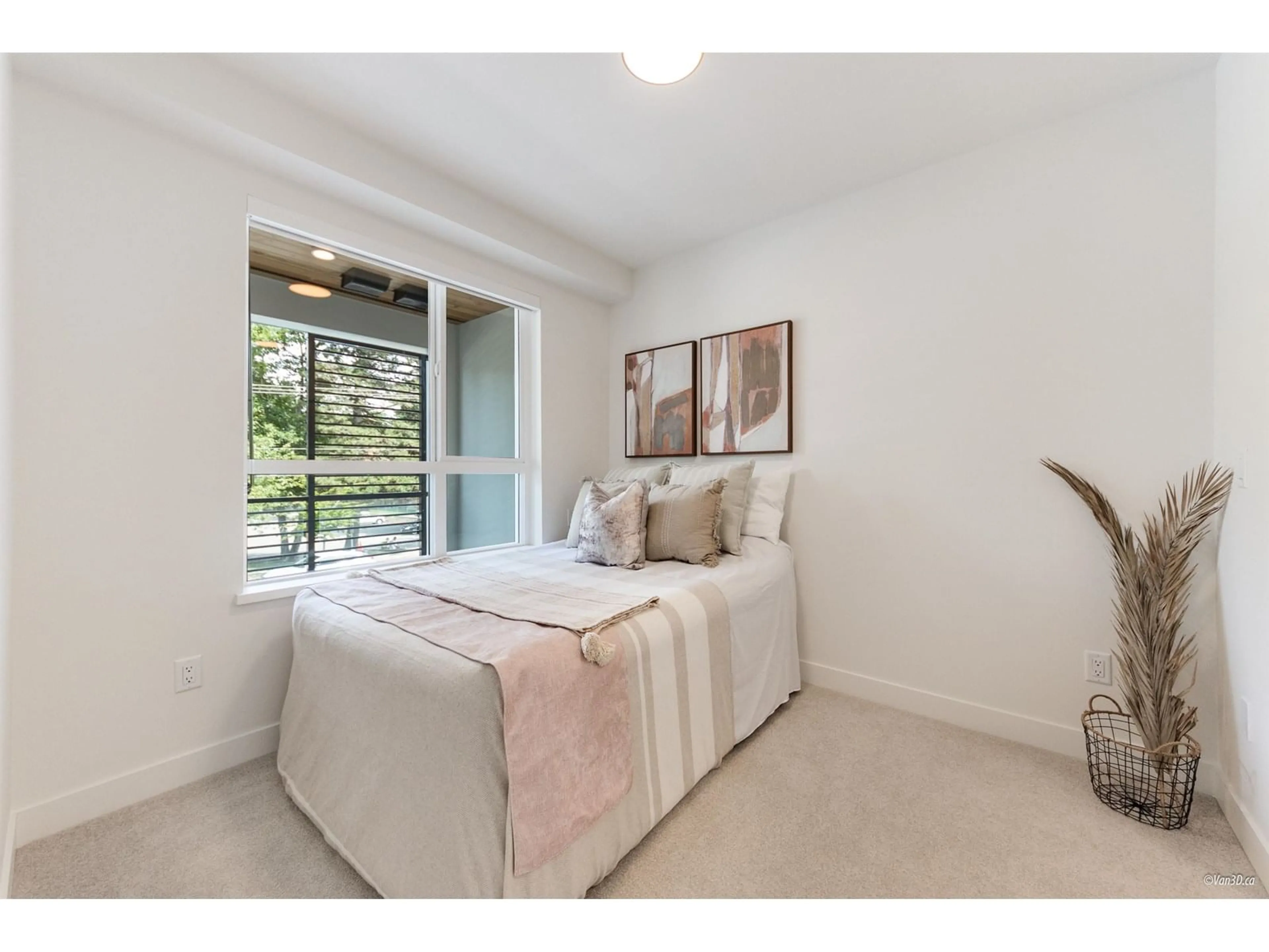 Bedroom with bed, unknown for 202 - 13238 105, Surrey British Columbia V3T0W1