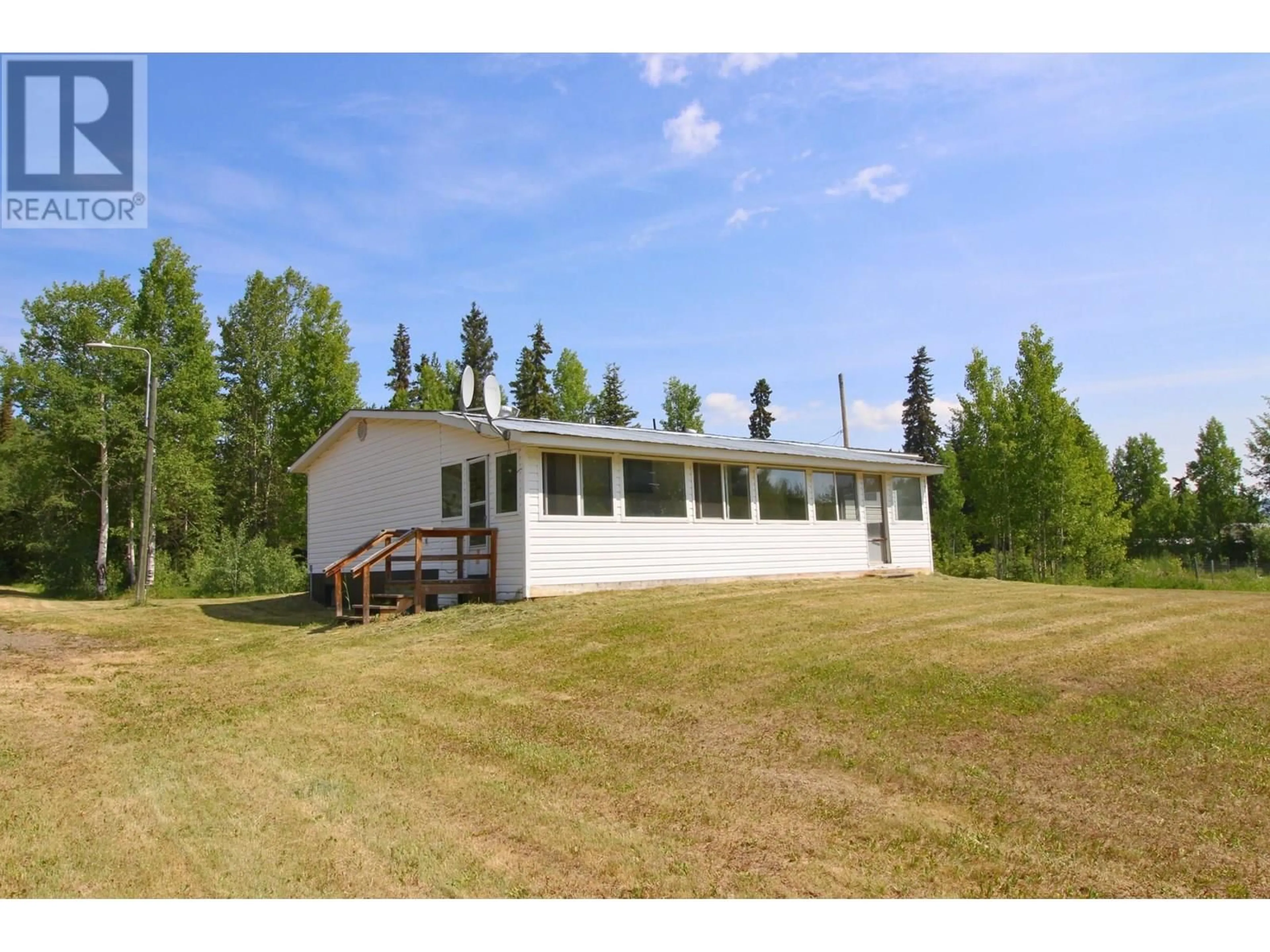 A pic from outside/outdoor area/front of a property/back of a property/a pic from drone, unknown for 3311 MT DAVIS WAY, Houston British Columbia V0J1Z2