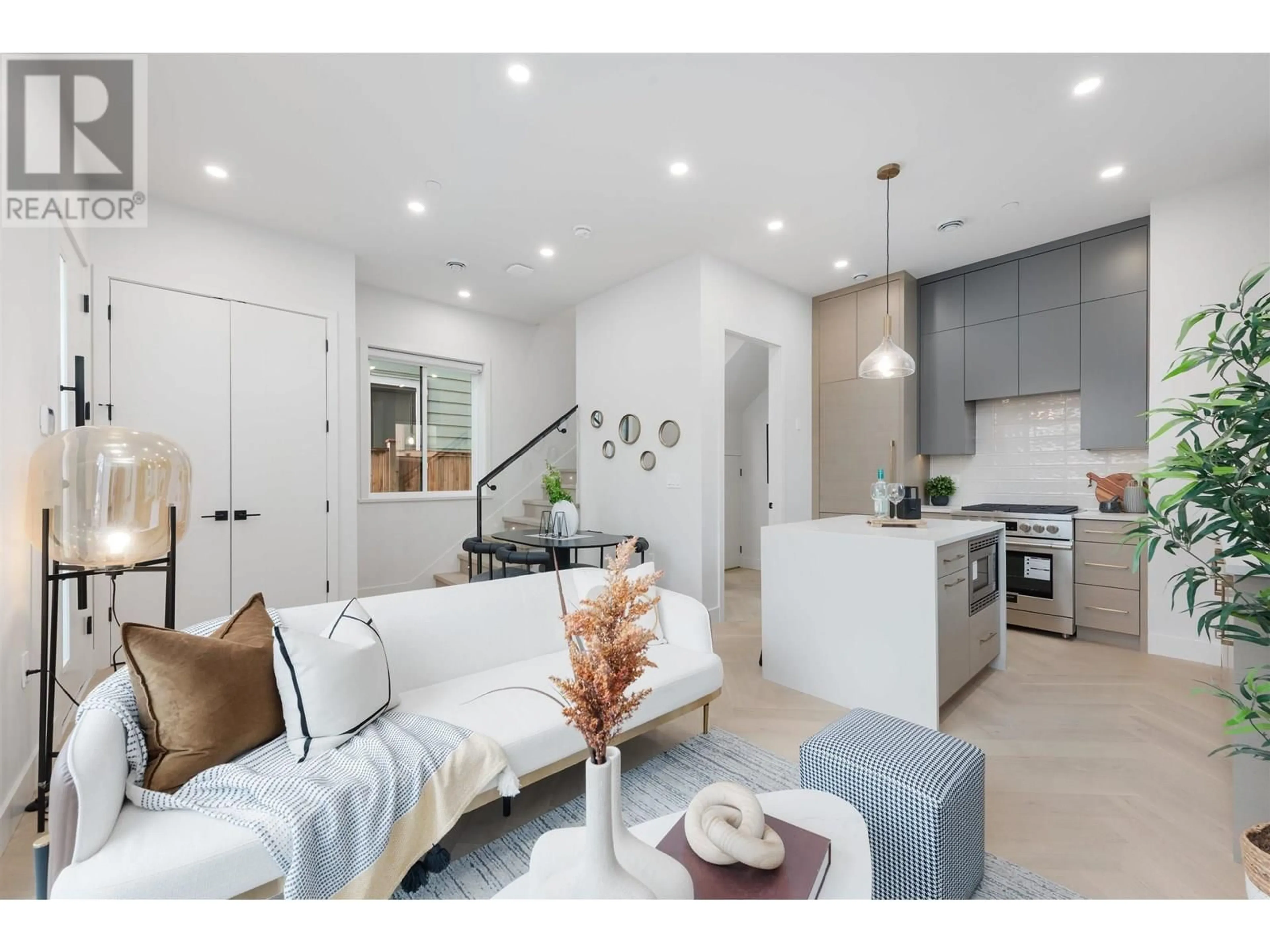 Open concept kitchen, unknown for 3351 KASLO STREET, Vancouver British Columbia V5M3H3