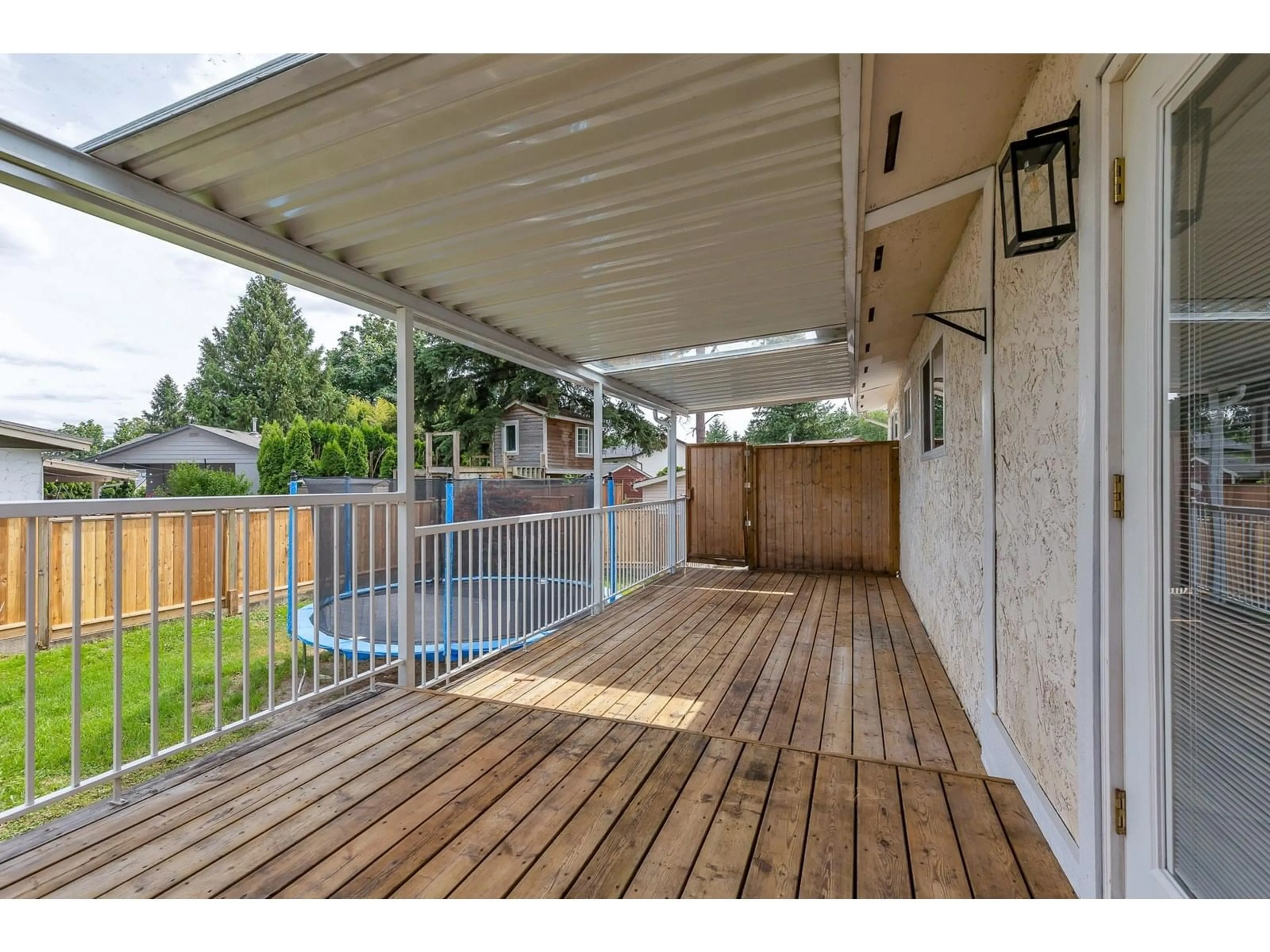 Patio, street for 7970 BURDOCK, Mission British Columbia V2V4Y1