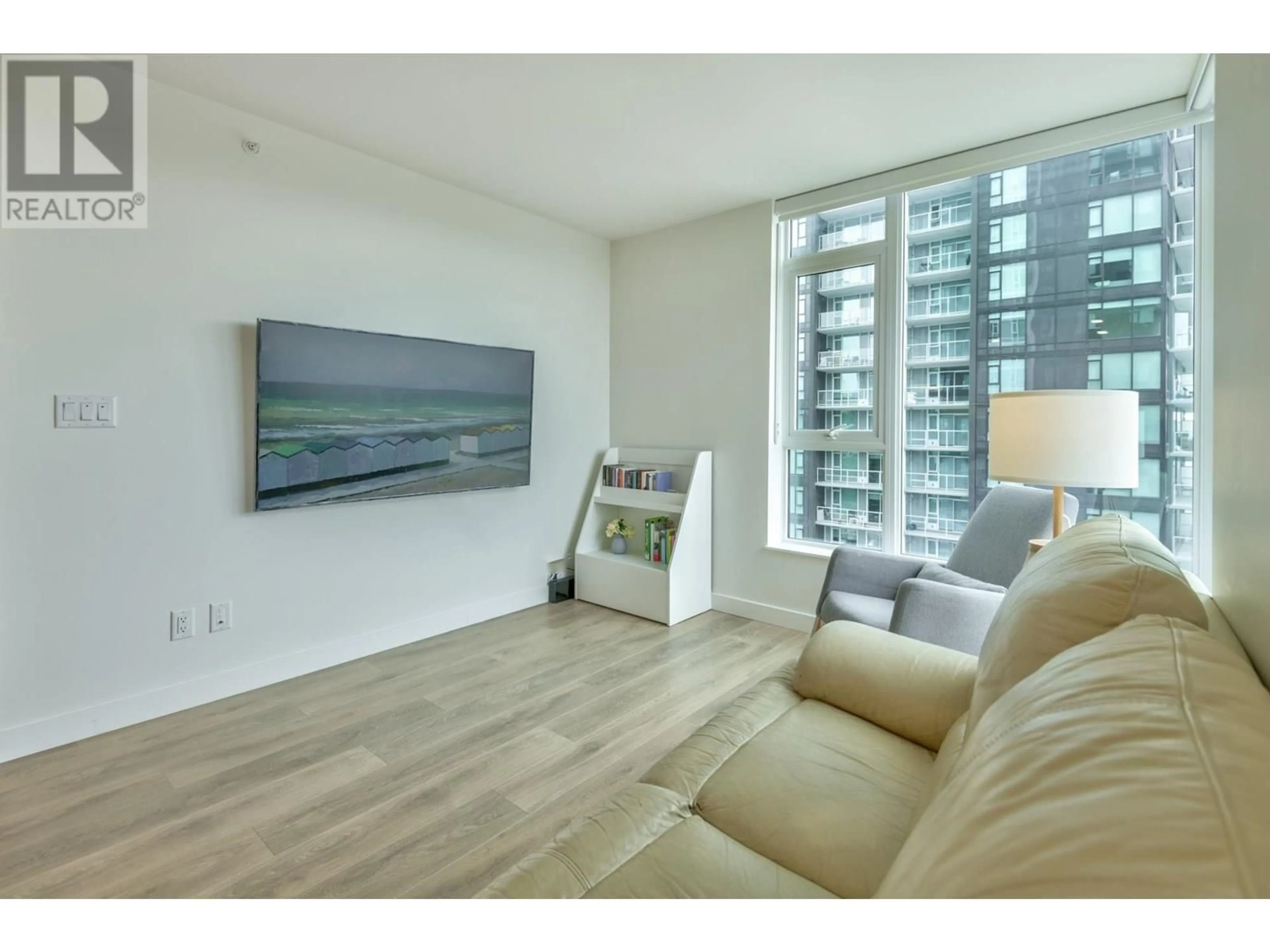 Living room with furniture, unknown for 1307 - 318 ALDERSON AVENUE, Coquitlam British Columbia V3K0J1