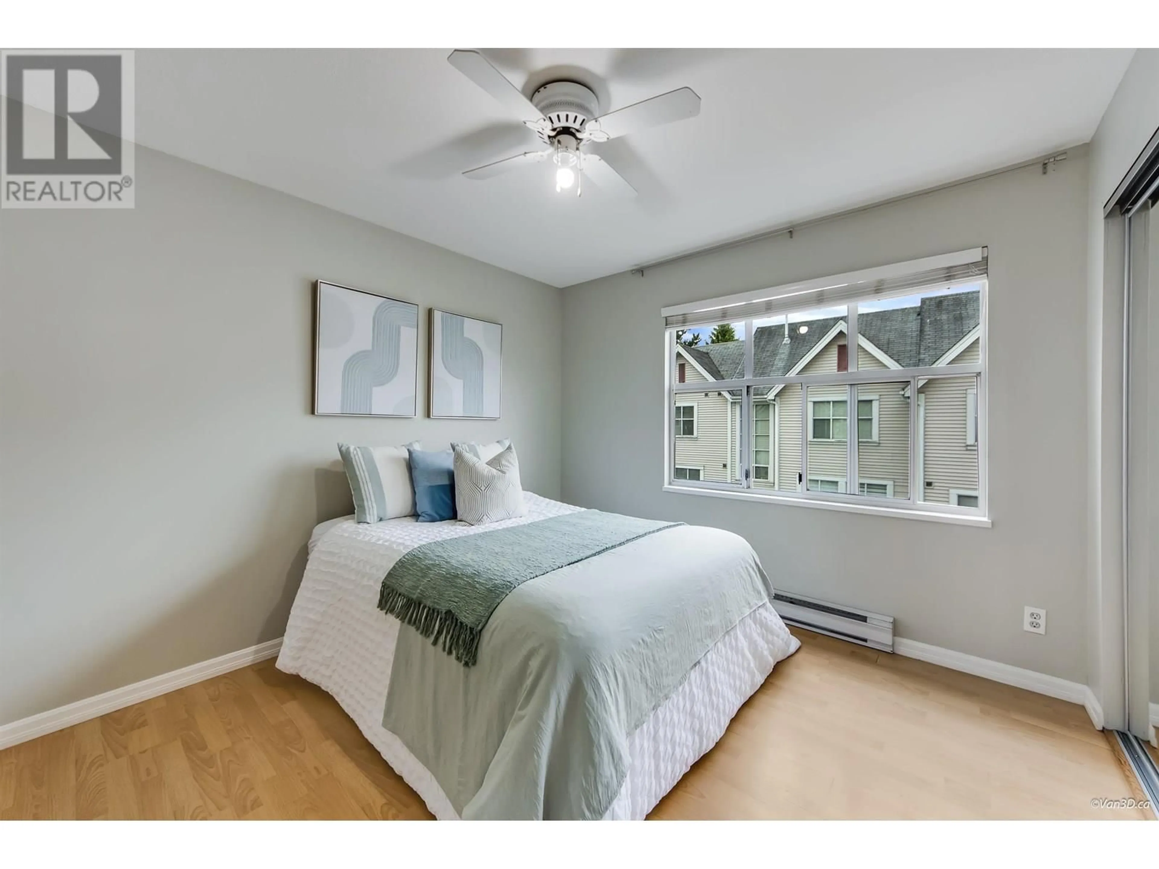 Bedroom with bed, unknown for 105 - 2450 HAWTHORNE AVENUE, Port Coquitlam British Columbia V3C6B3