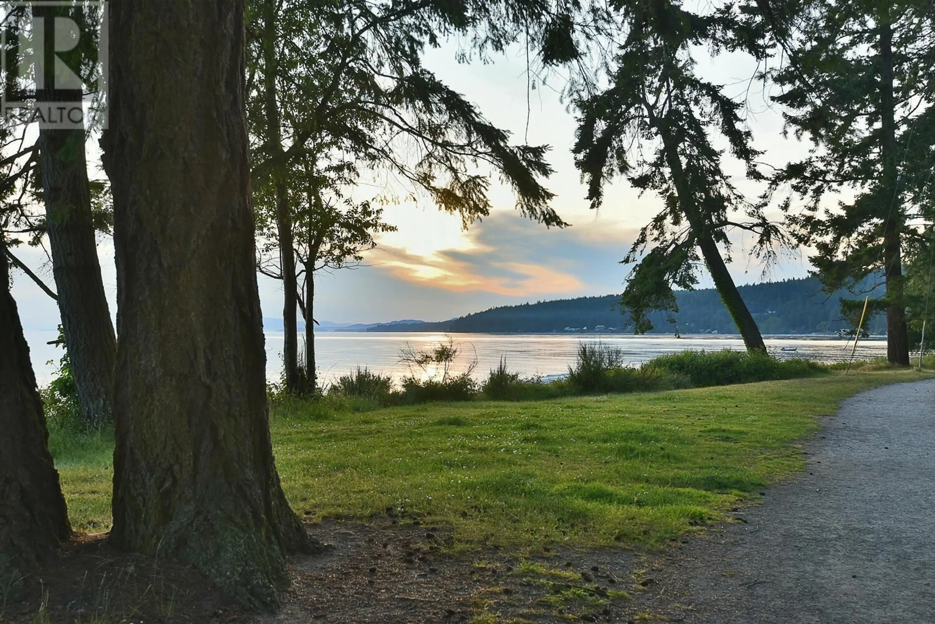 Unknown for 1590 OCEAN BEACH, Gibsons British Columbia V0N1V5