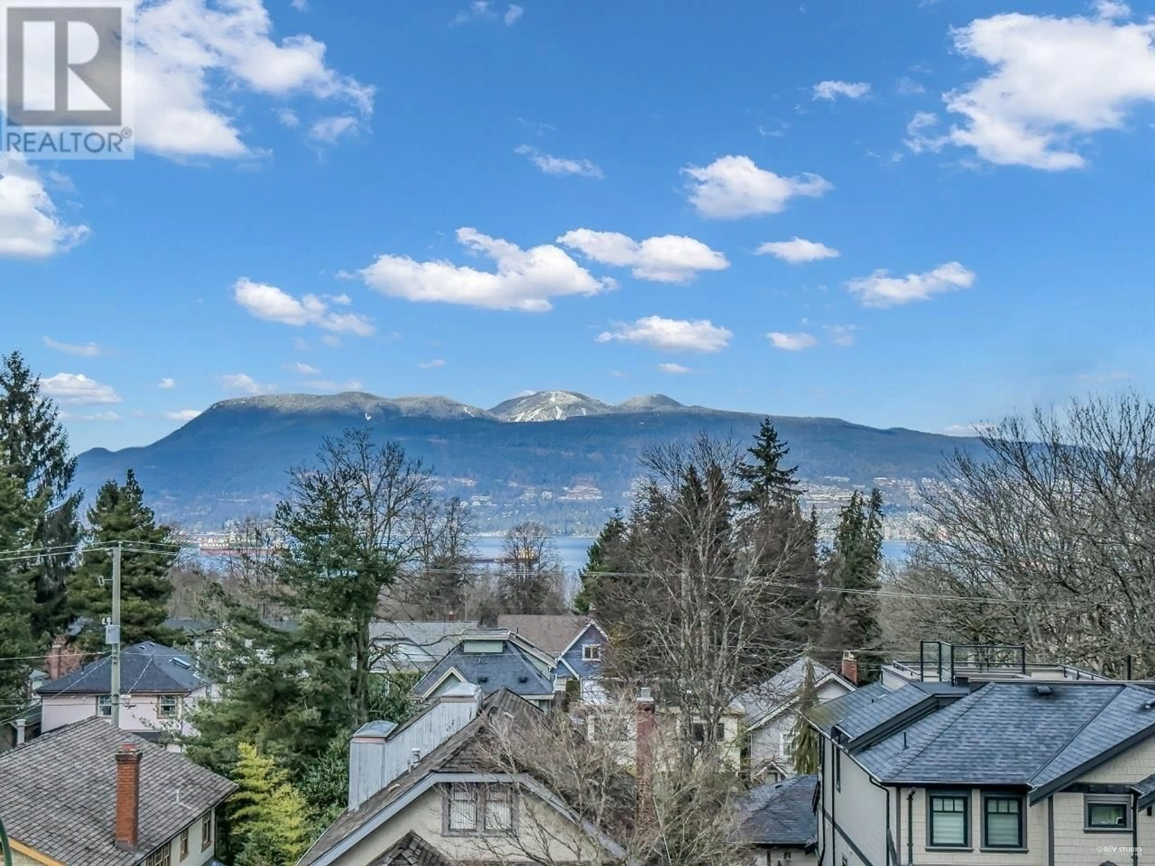 A pic from outside/outdoor area/front of a property/back of a property/a pic from drone, mountain view for 4112 W 11TH AVENUE, Vancouver British Columbia V6R2L6