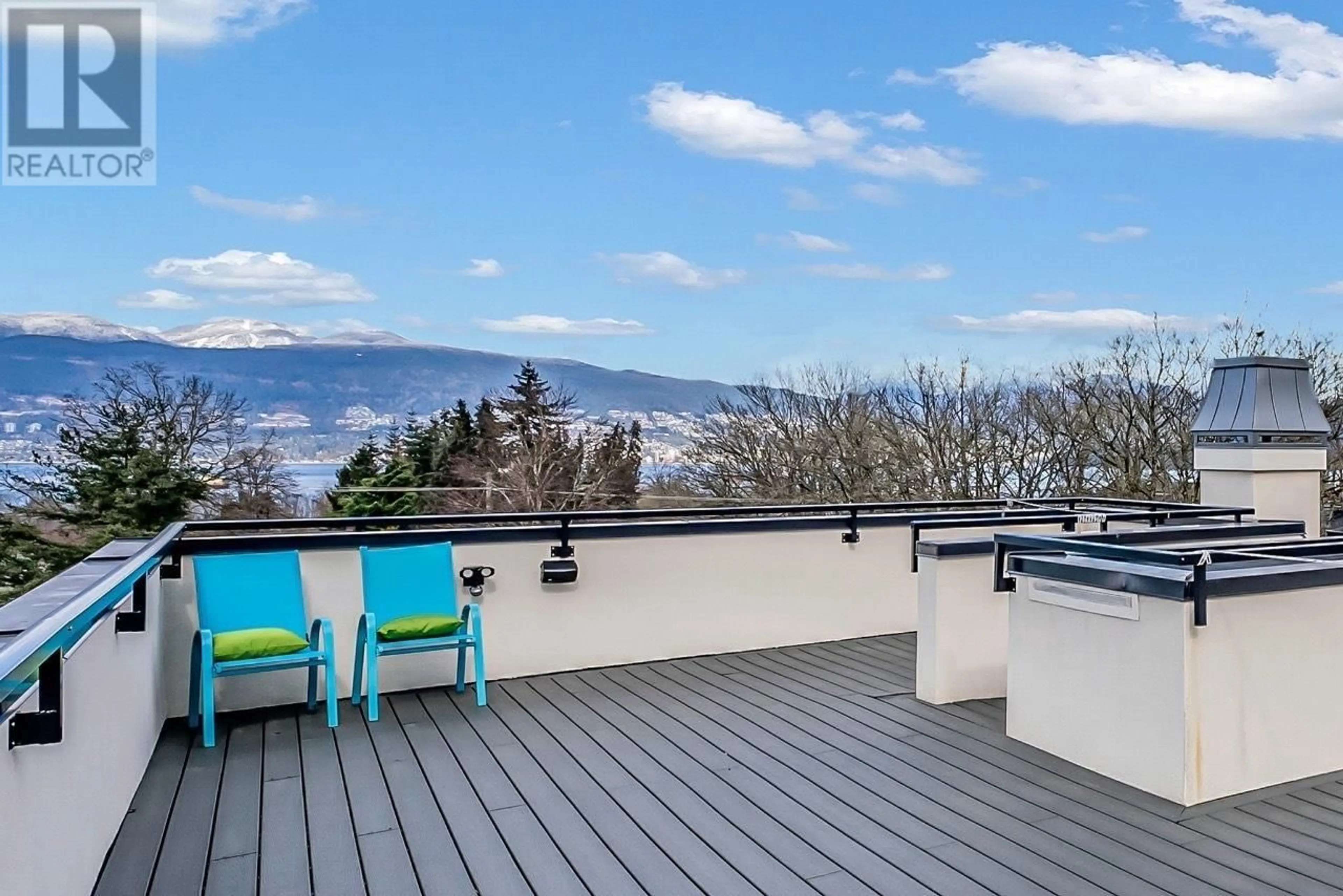 Patio, water/lake/river/ocean view for 4112 W 11TH AVENUE, Vancouver British Columbia V6R2L6