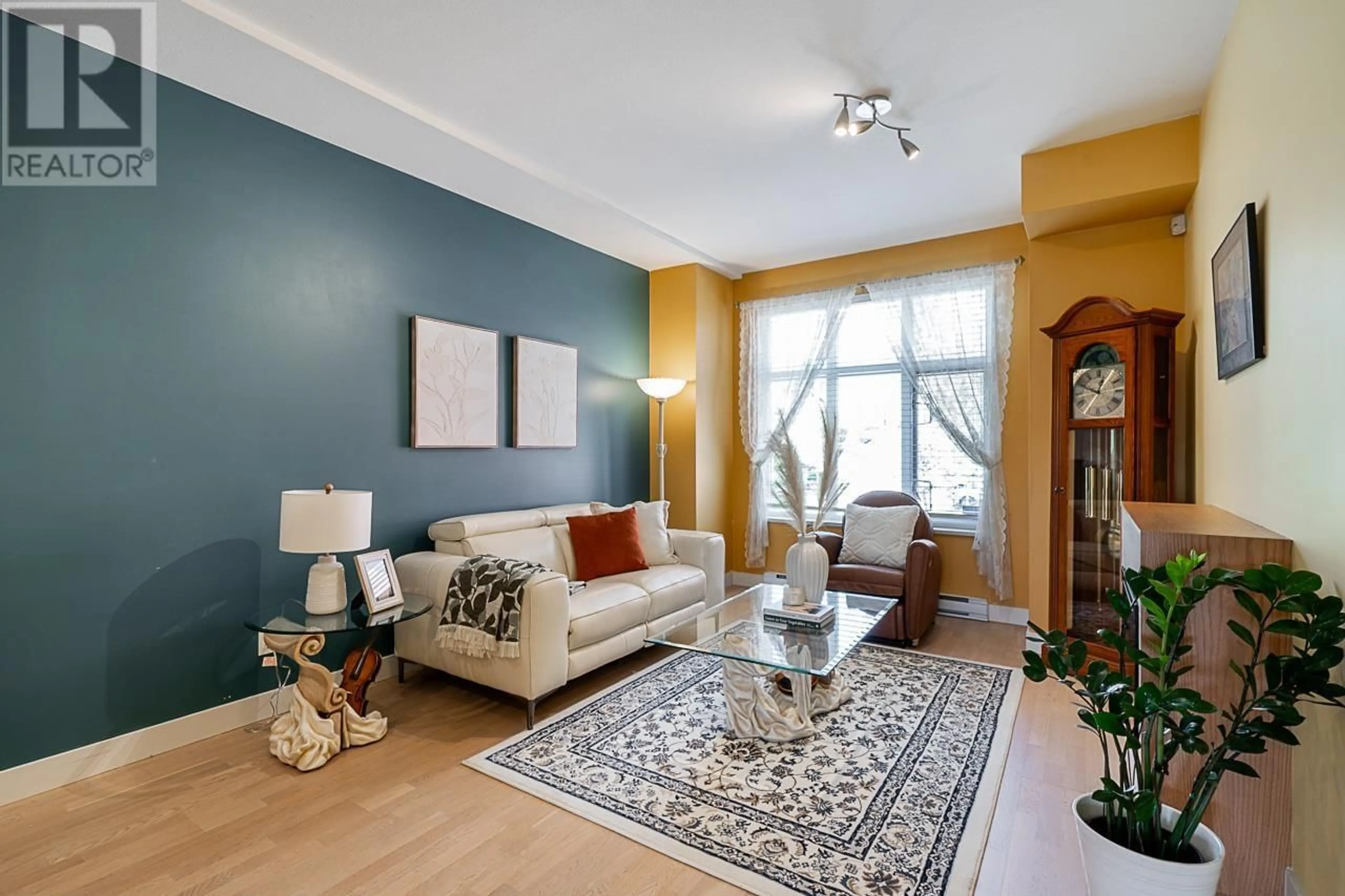 Living room with furniture, unknown for 1103 - 8485 NEW HAVEN CLOSE, Burnaby British Columbia V5J0B7