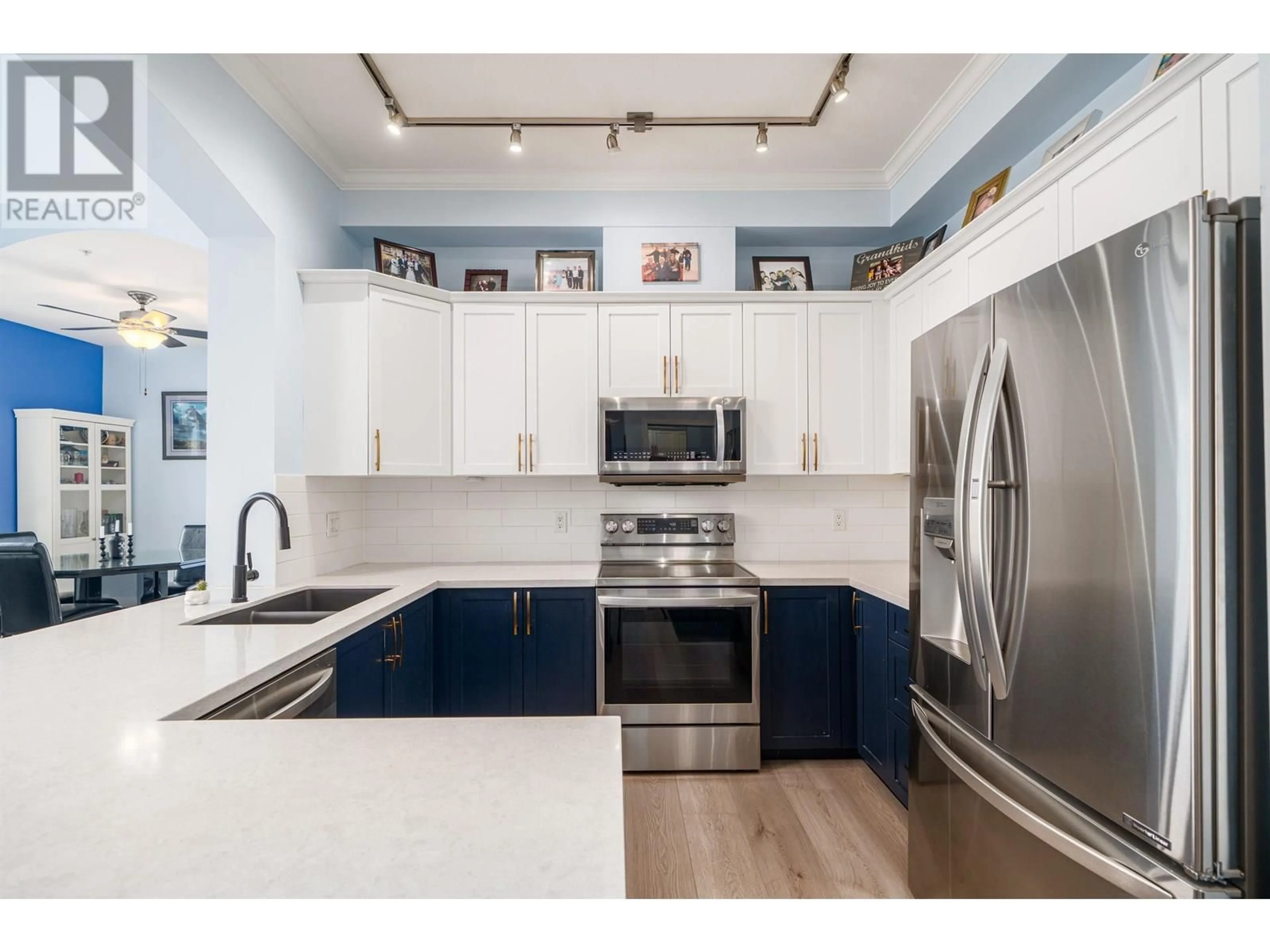 Open concept kitchen, unknown for 410 - 2627 SHAUGHNESSY STREET, Port Coquitlam British Columbia V3C0E1