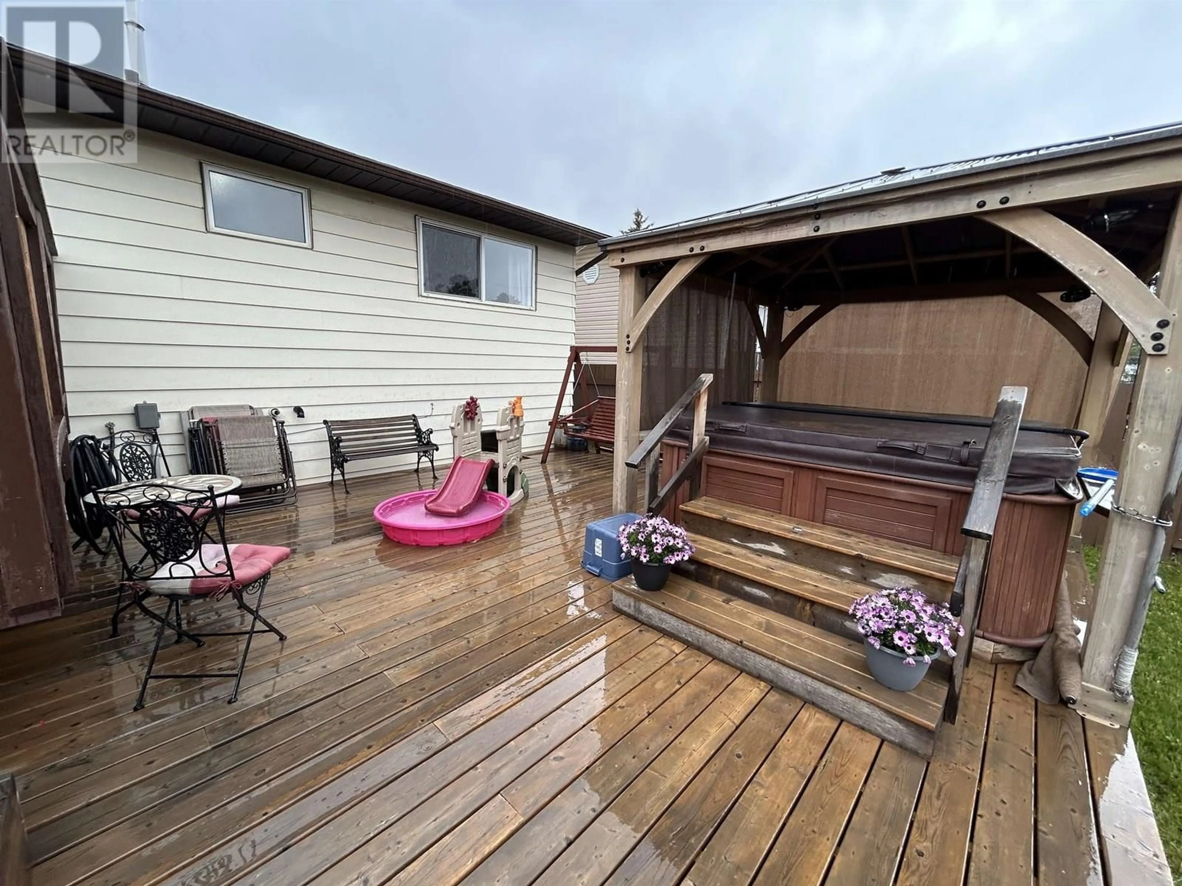Patio, unknown for 8720 88 STREET, Fort St. John British Columbia V1J5A9