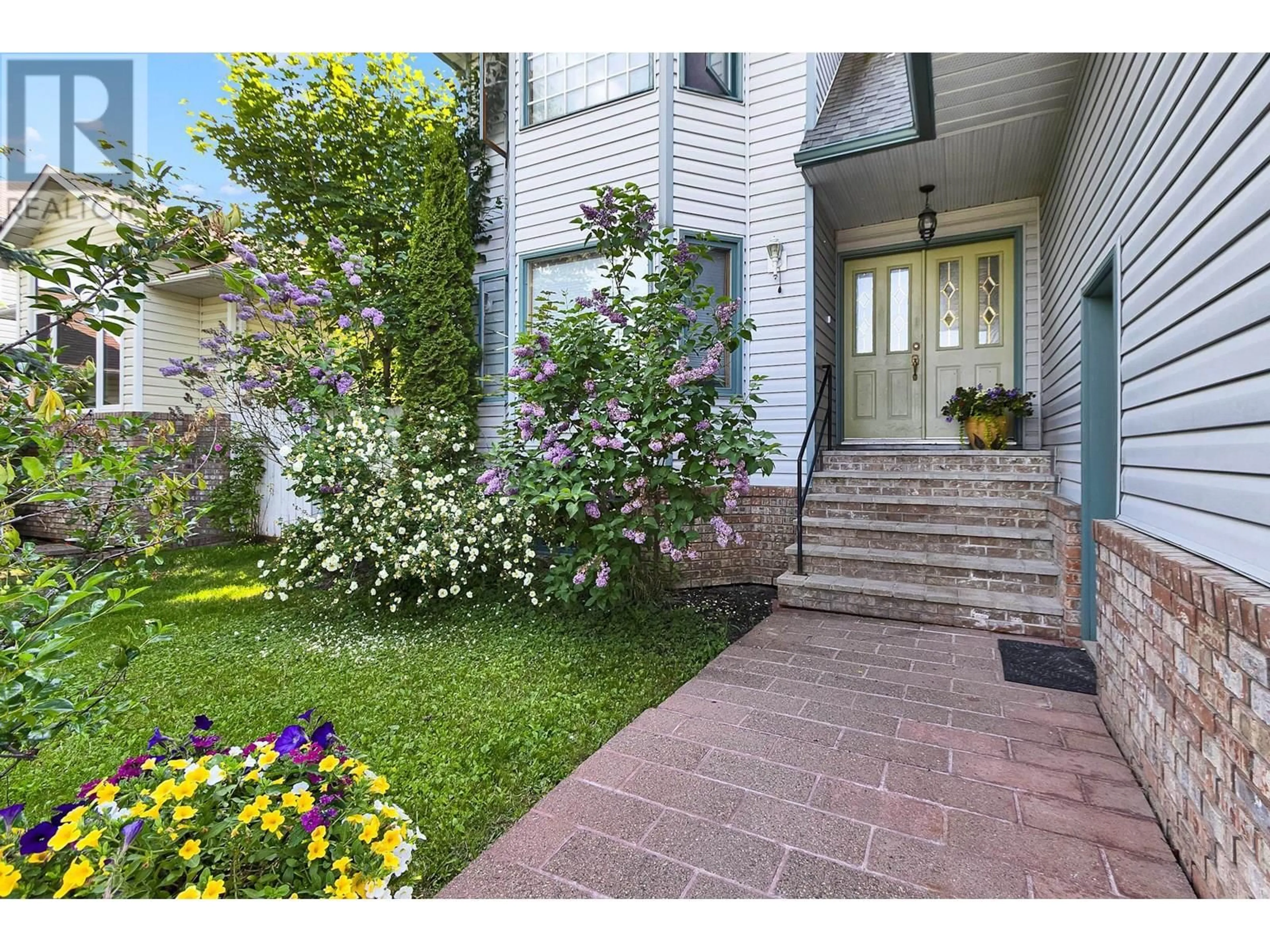Indoor entryway for 3825 GRACE CRESCENT, Prince George British Columbia V2N4V9
