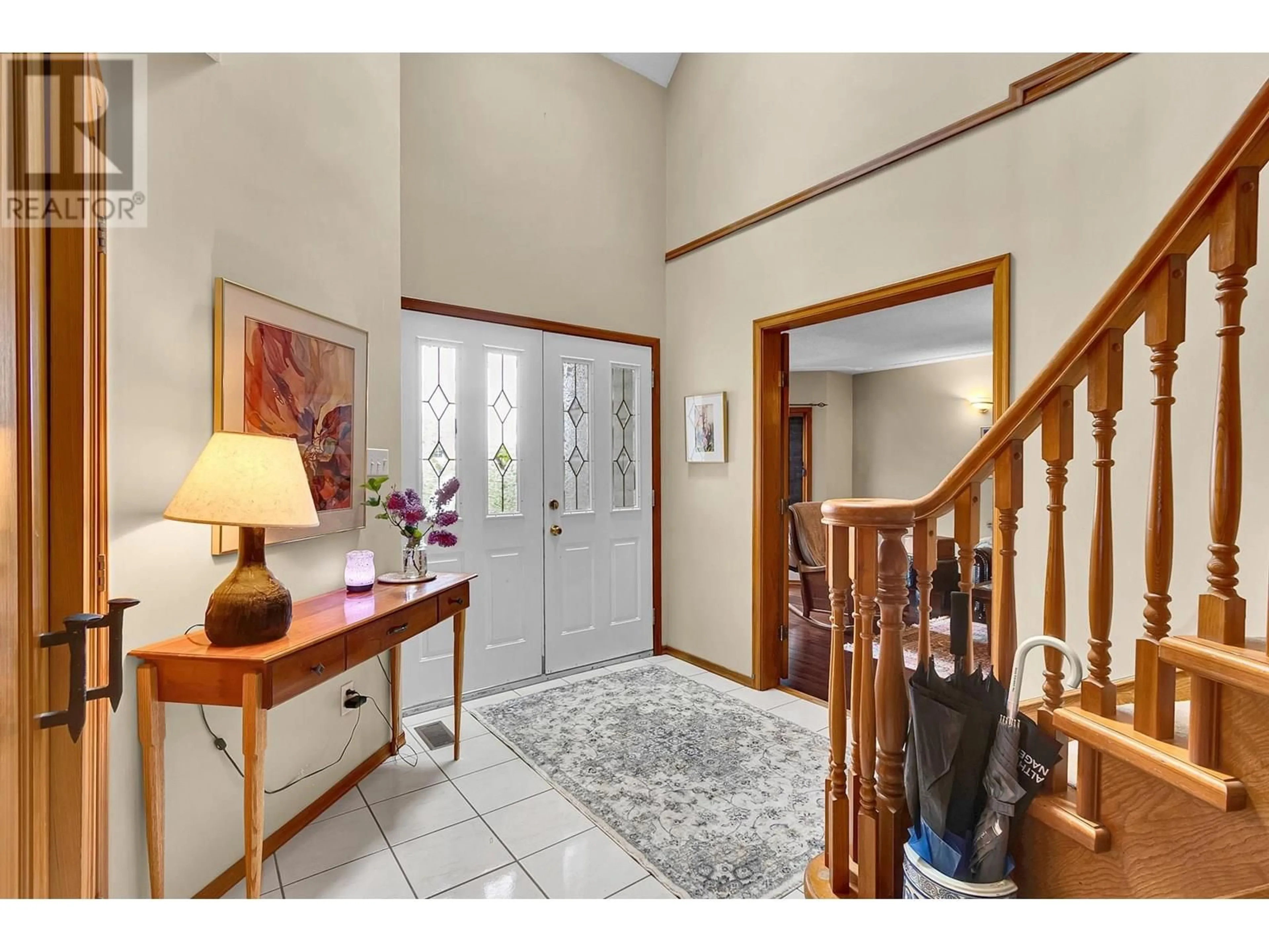 Indoor foyer for 3825 GRACE CRESCENT, Prince George British Columbia V2N4V9