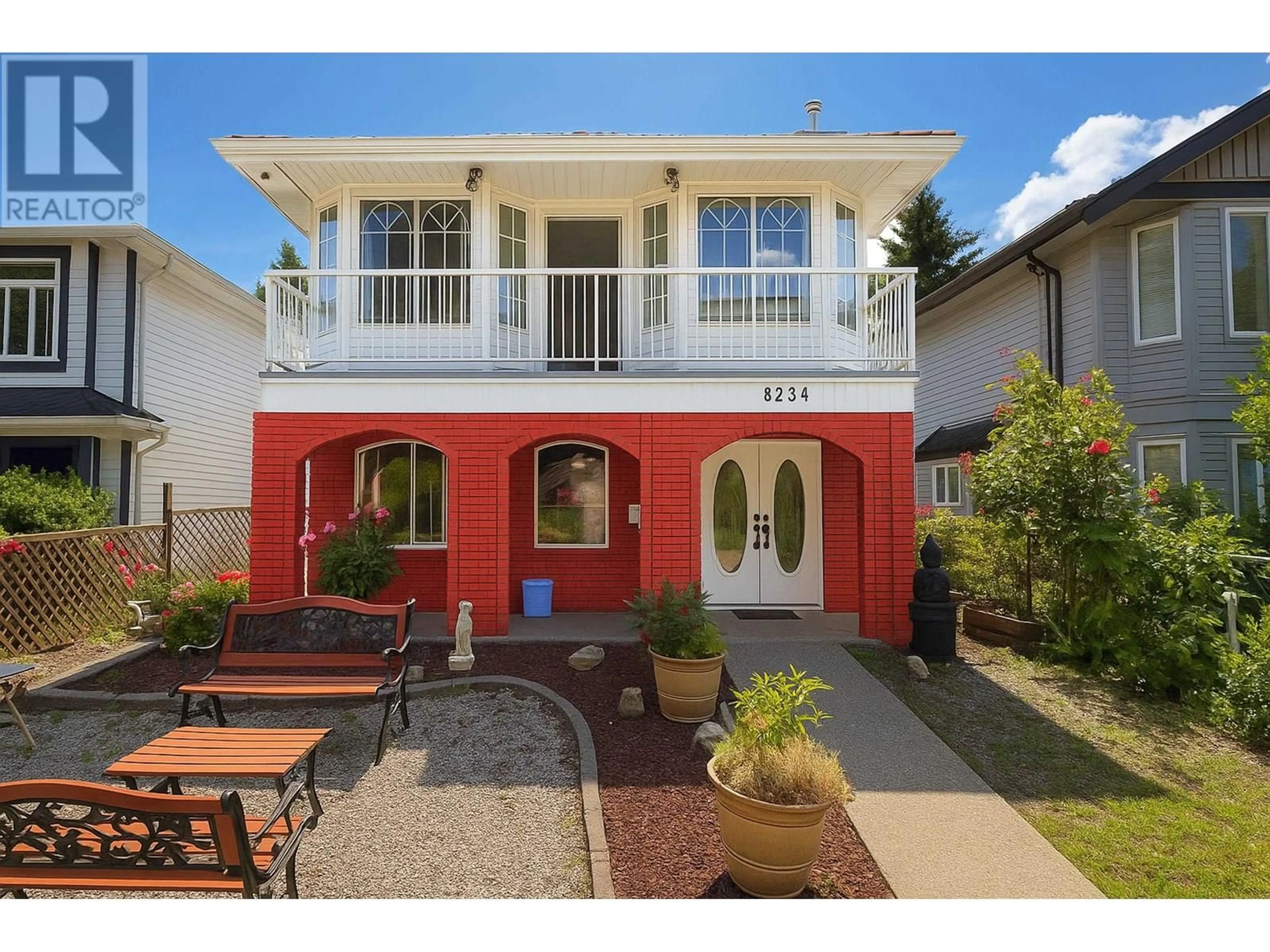 Patio, street for 823B GREENE STREET, Coquitlam British Columbia V3C2B9