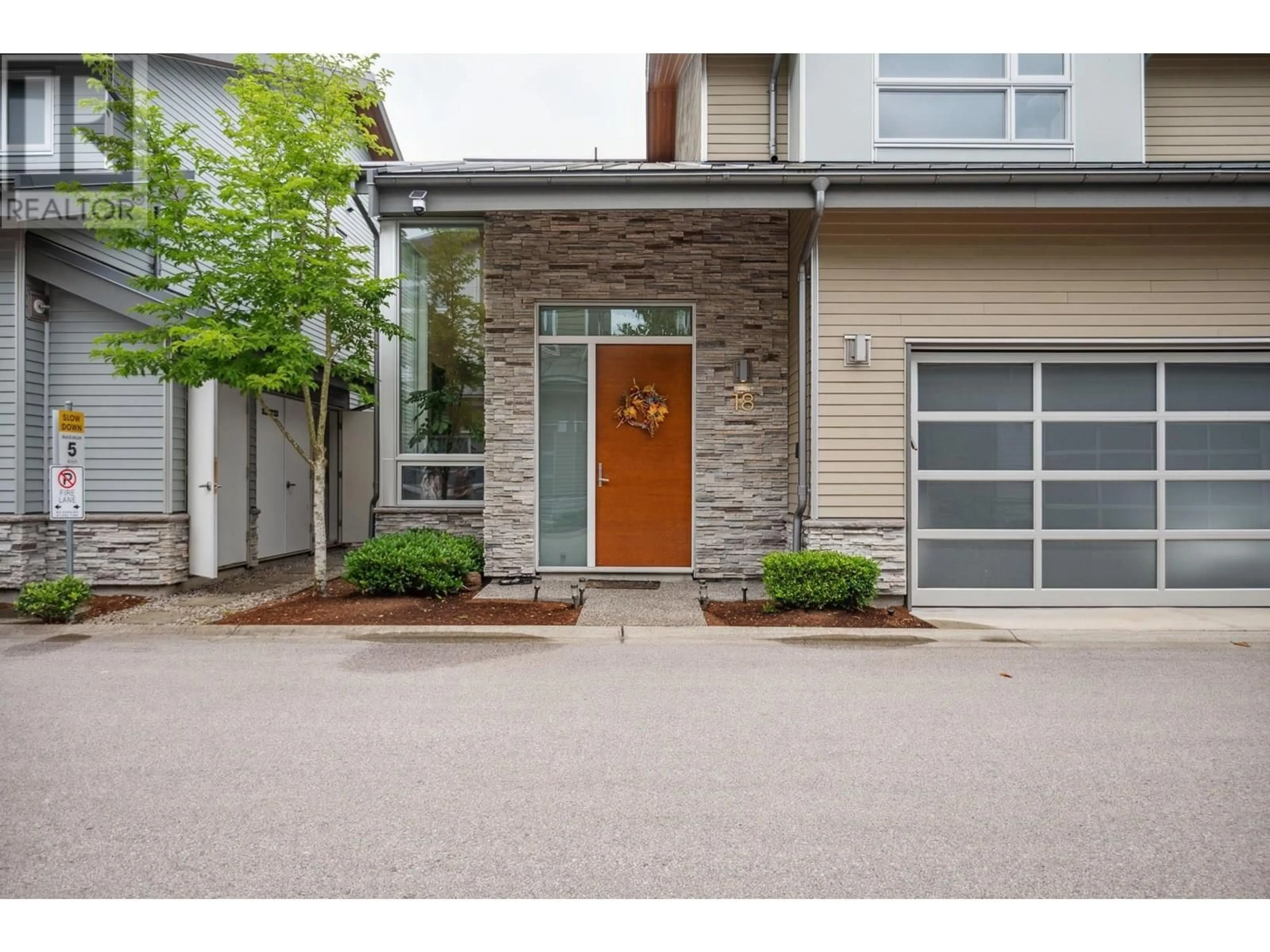 Home with brick exterior material, street for 18 - 9055 DAYTON AVENUE, Richmond British Columbia V6Y1E1