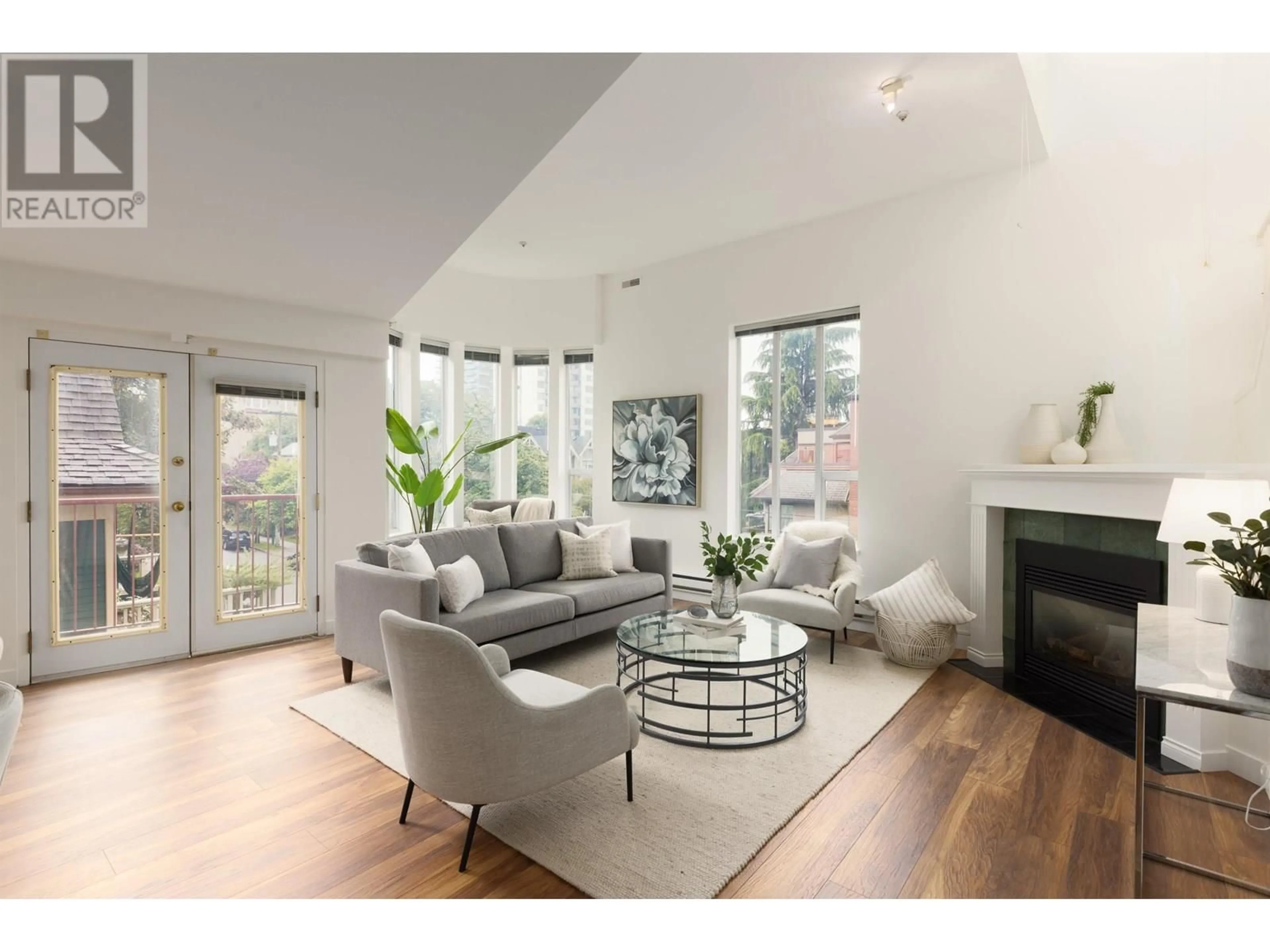 Living room with furniture, unknown for 301 - 1050 NICOLA STREET, Vancouver British Columbia V6G2C9