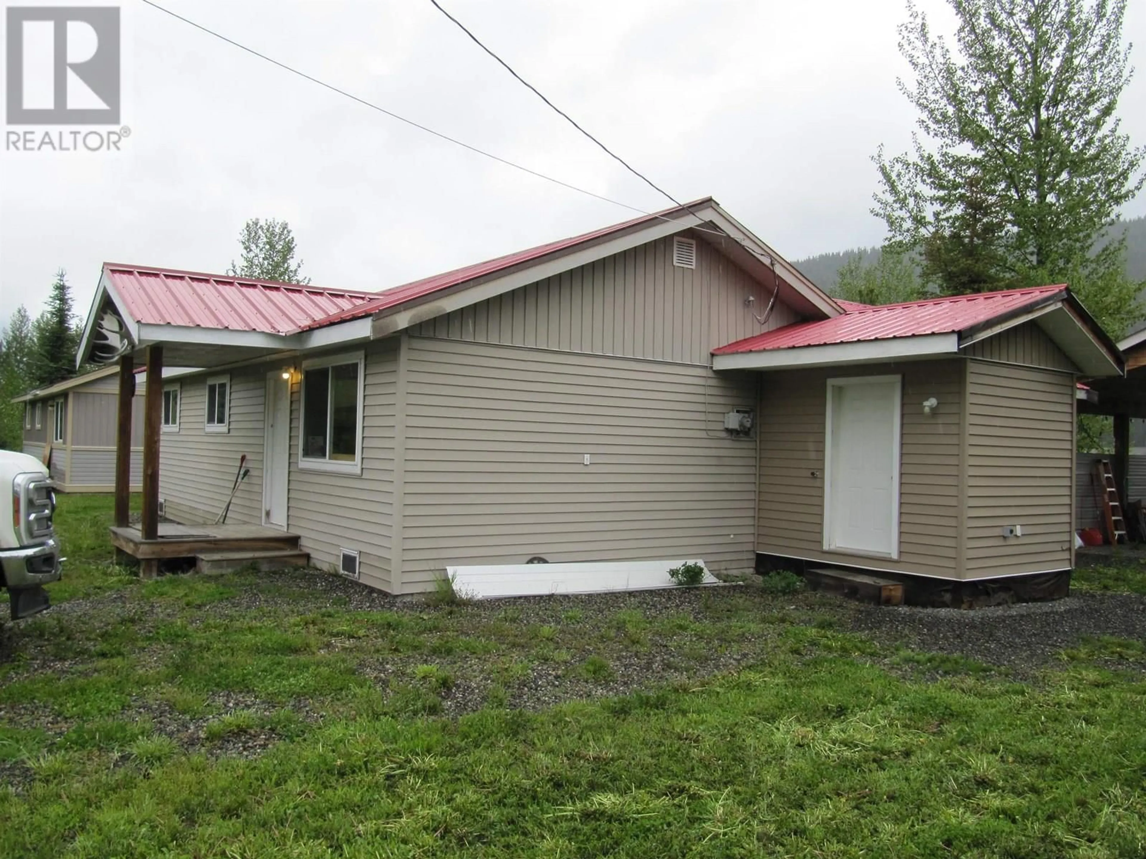 Unknown for 656 B ROAD, 100 Mile House British Columbia V0K1L0