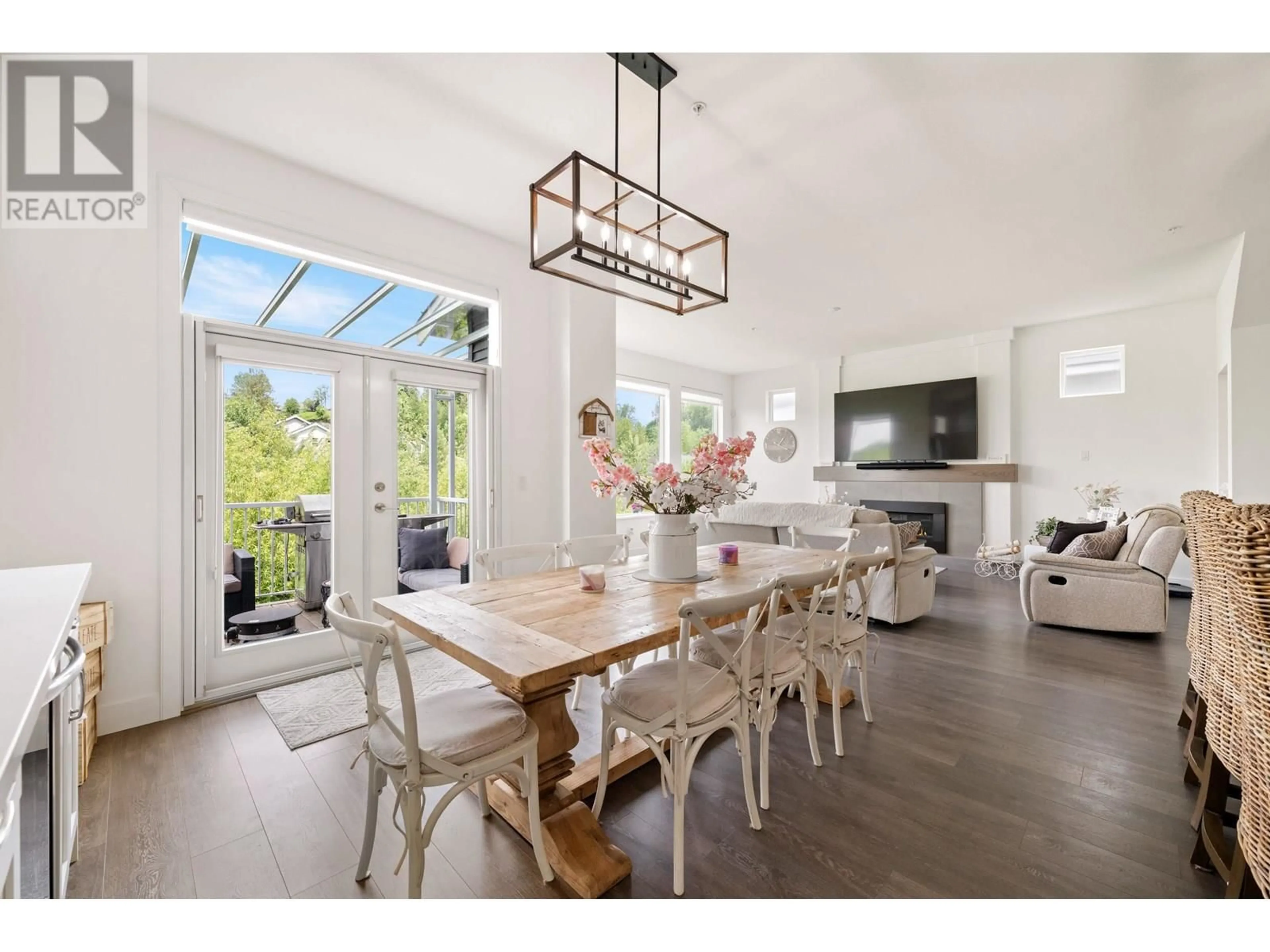 Open concept kitchen, wood/laminate floor for 23873 103A AVENUE, Maple Ridge British Columbia V2W1G3
