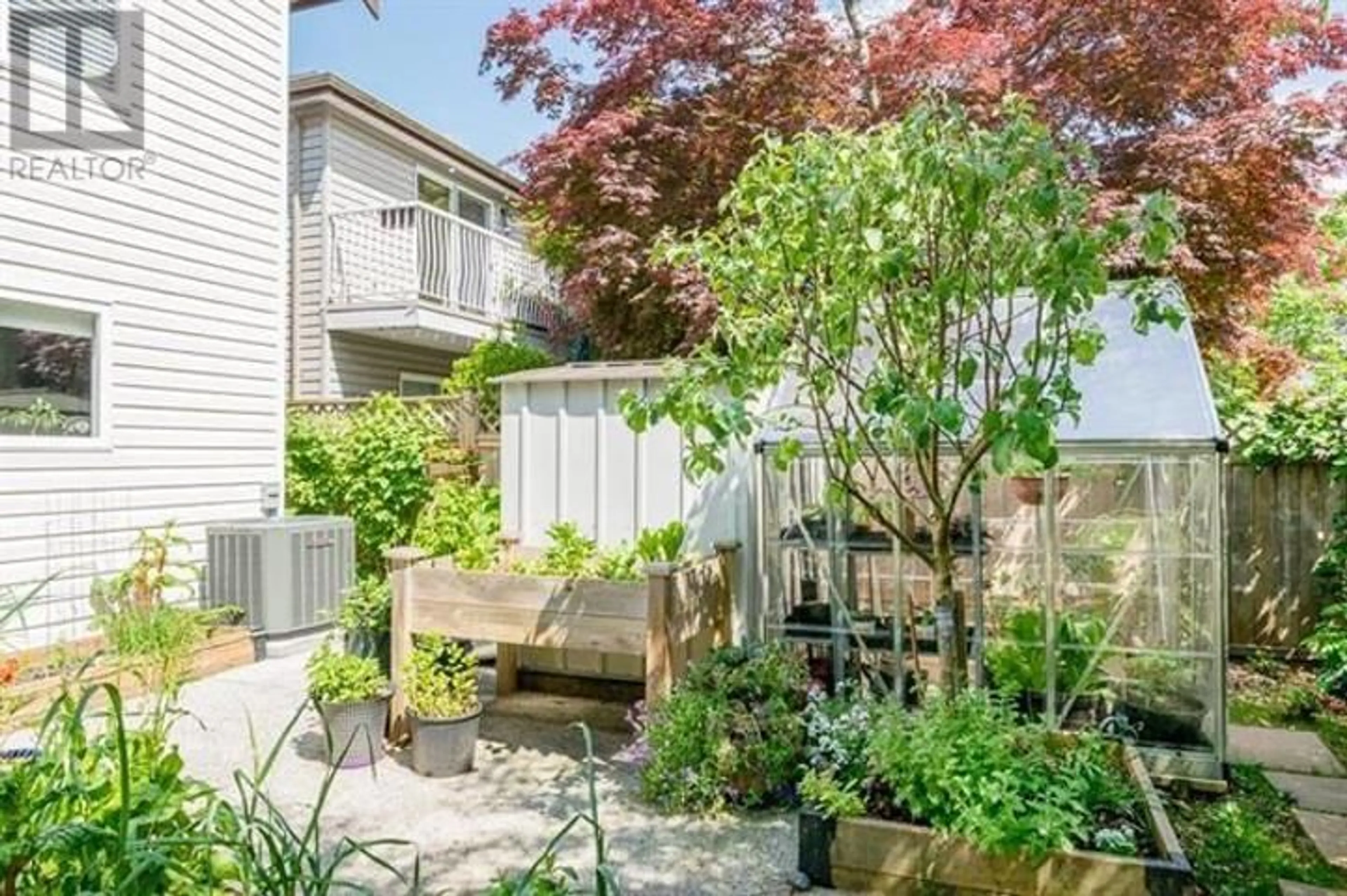 Patio, street for 23016 CLIFF AVENUE, Maple Ridge British Columbia V2X7Z9