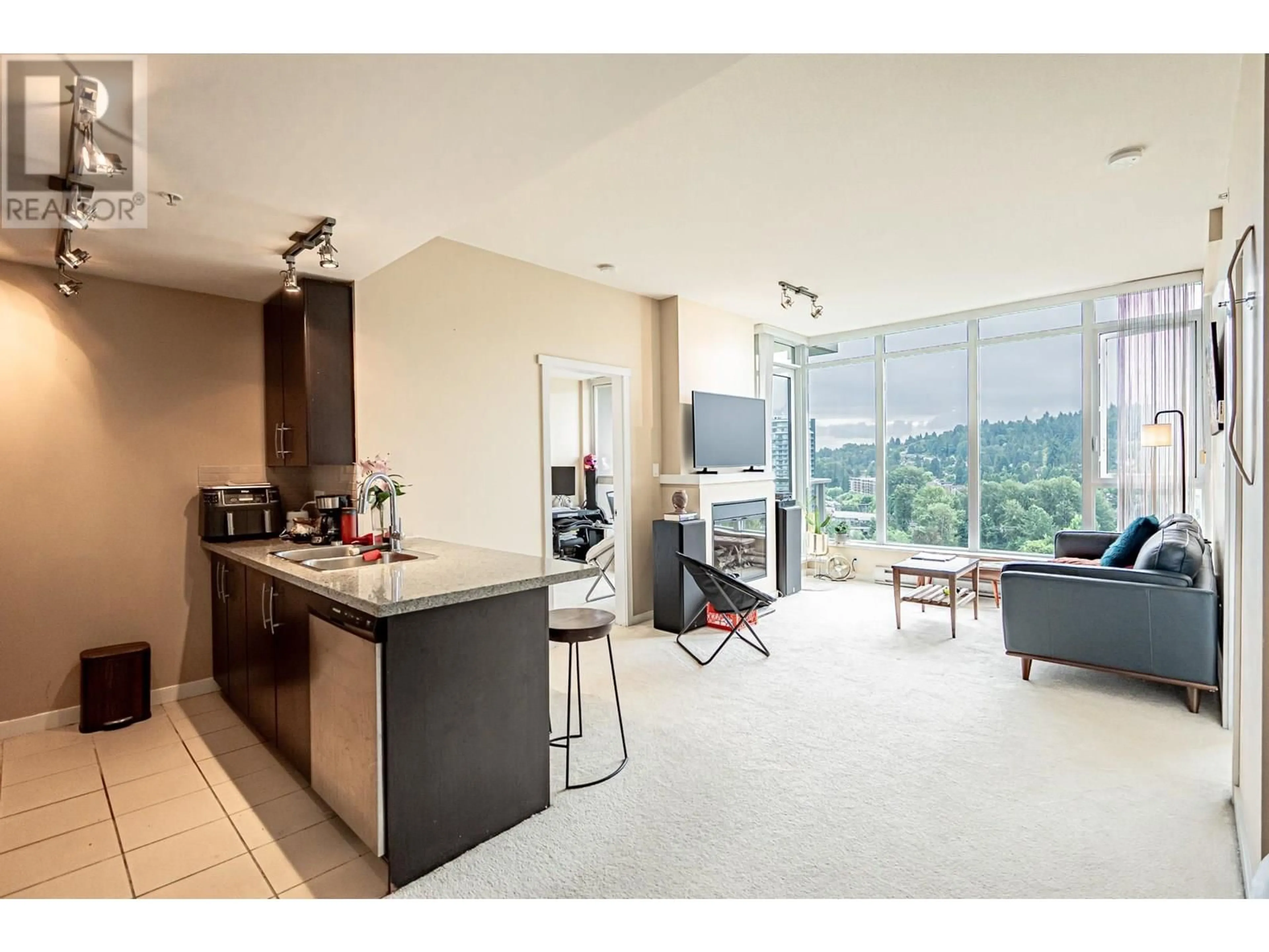 Open concept kitchen, ceramic/tile floor for 2609 - 651 NOOTKA WAY, Port Moody British Columbia V3H0A1
