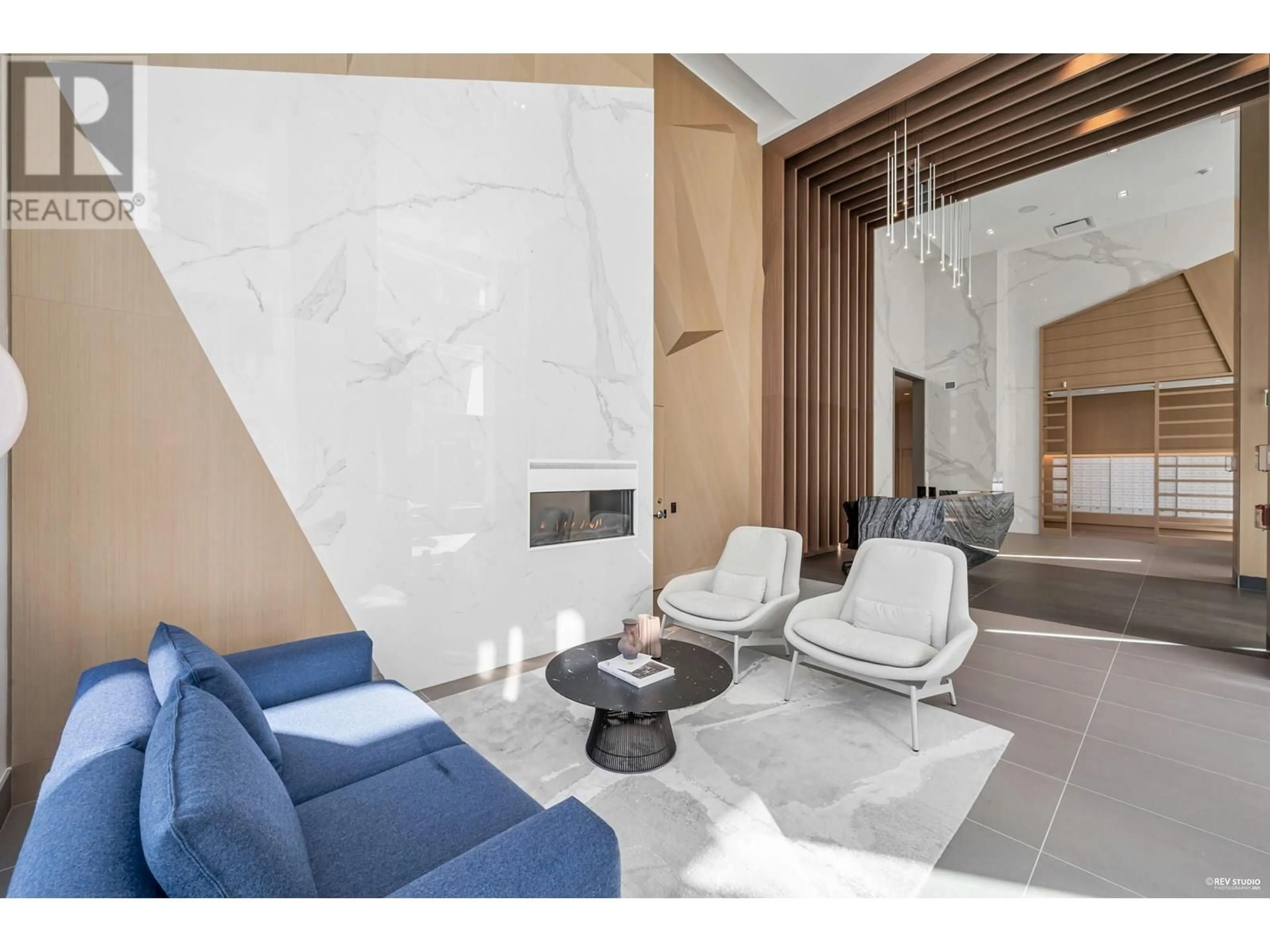 Lobby for 2303 - 660 QUAYSIDE DRIVE, New Westminster British Columbia V3M0P1