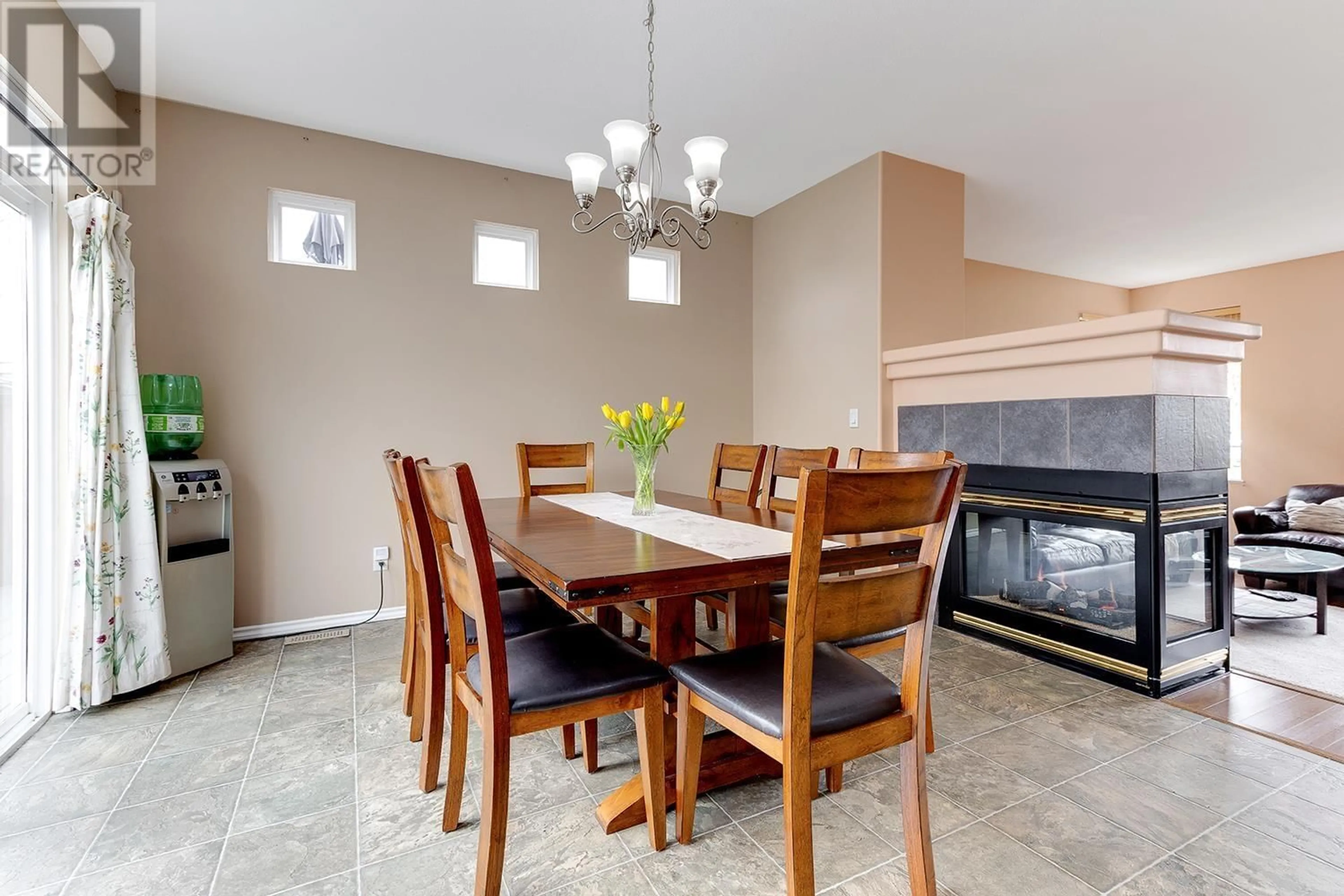 Dining room, ceramic/tile floor for 1077 RIVERSIDE DRIVE, Port Coquitlam British Columbia V3B8A7