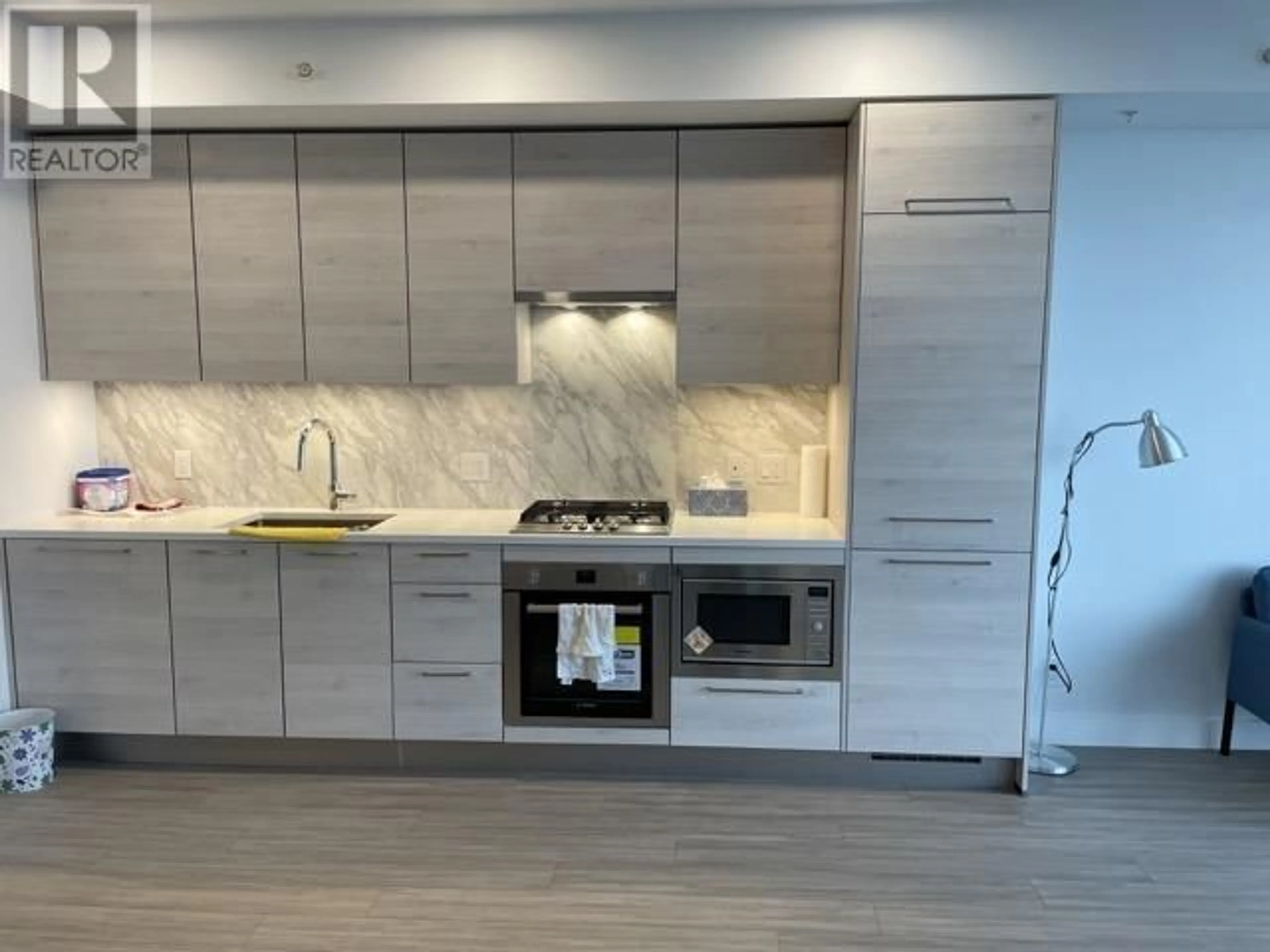 Open concept kitchen, unknown for 2901 - 4458 BERESFORD STREET, Burnaby British Columbia V5H0J1