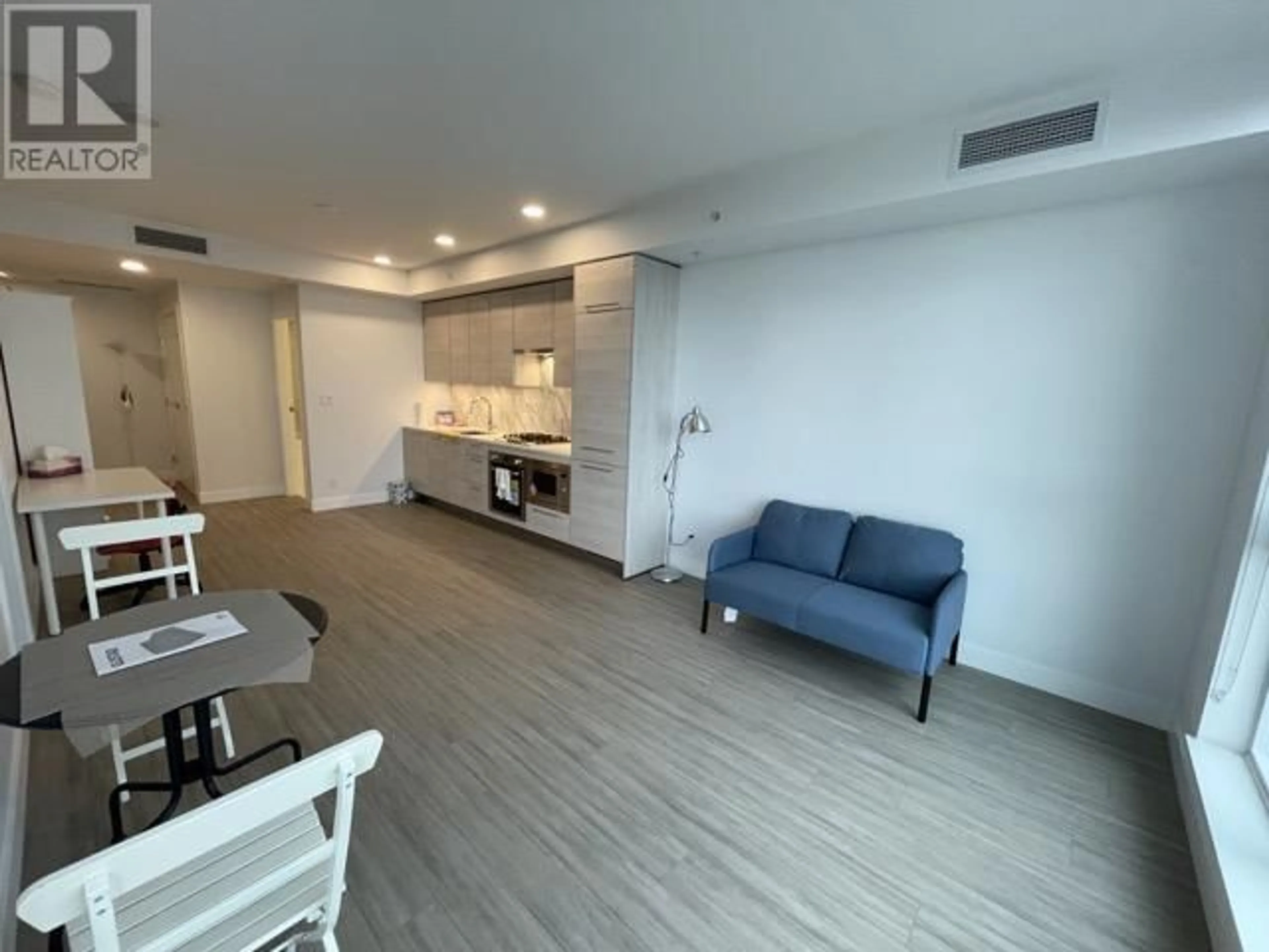 A pic of a room for 2901 - 4458 BERESFORD STREET, Burnaby British Columbia V5H0J1