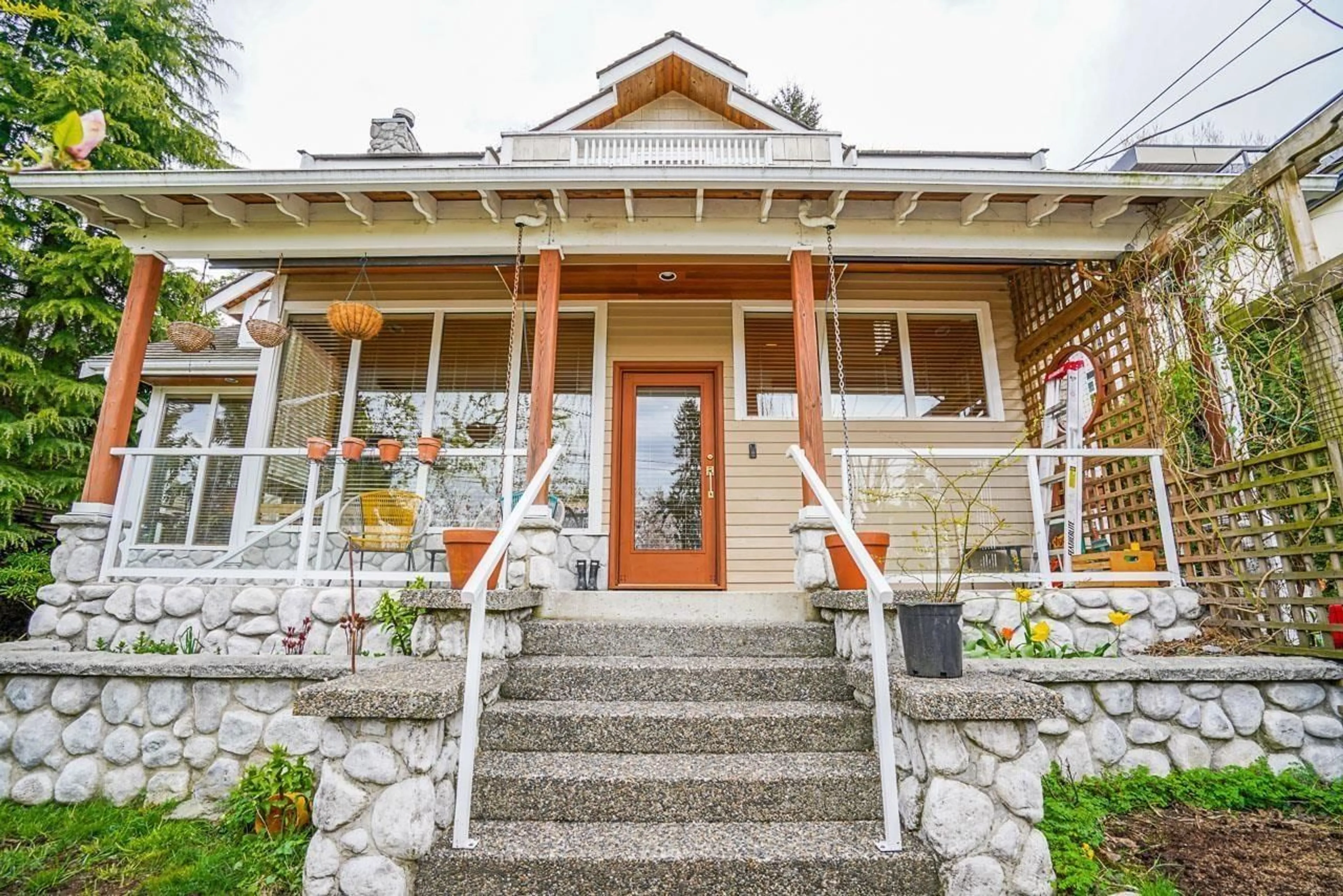 Unknown for 10500 125A, Surrey British Columbia V3V5A3