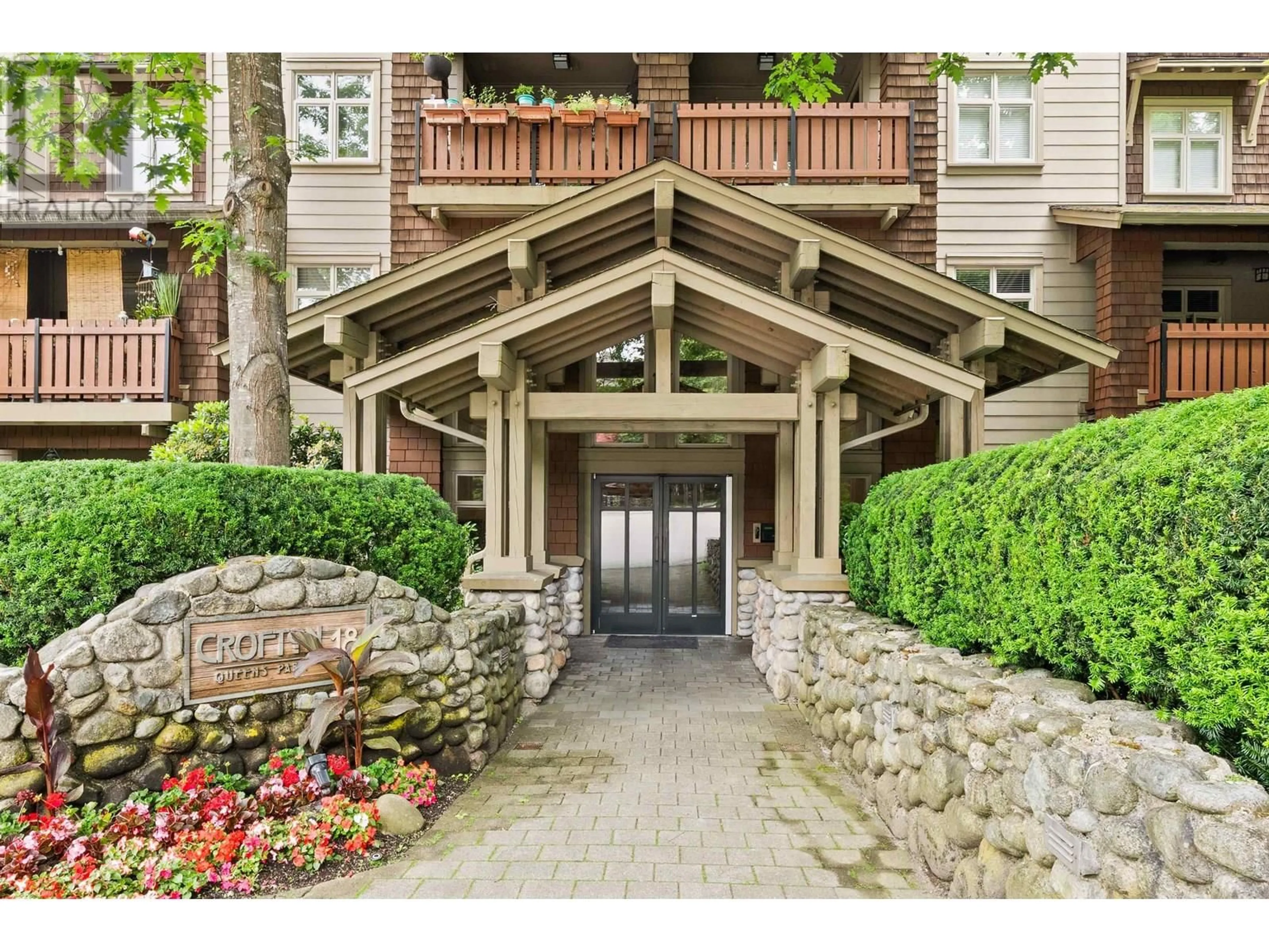 Unknown for 214 - 18 SMOKEY SMITH PLACE, New Westminster British Columbia V3L5V3