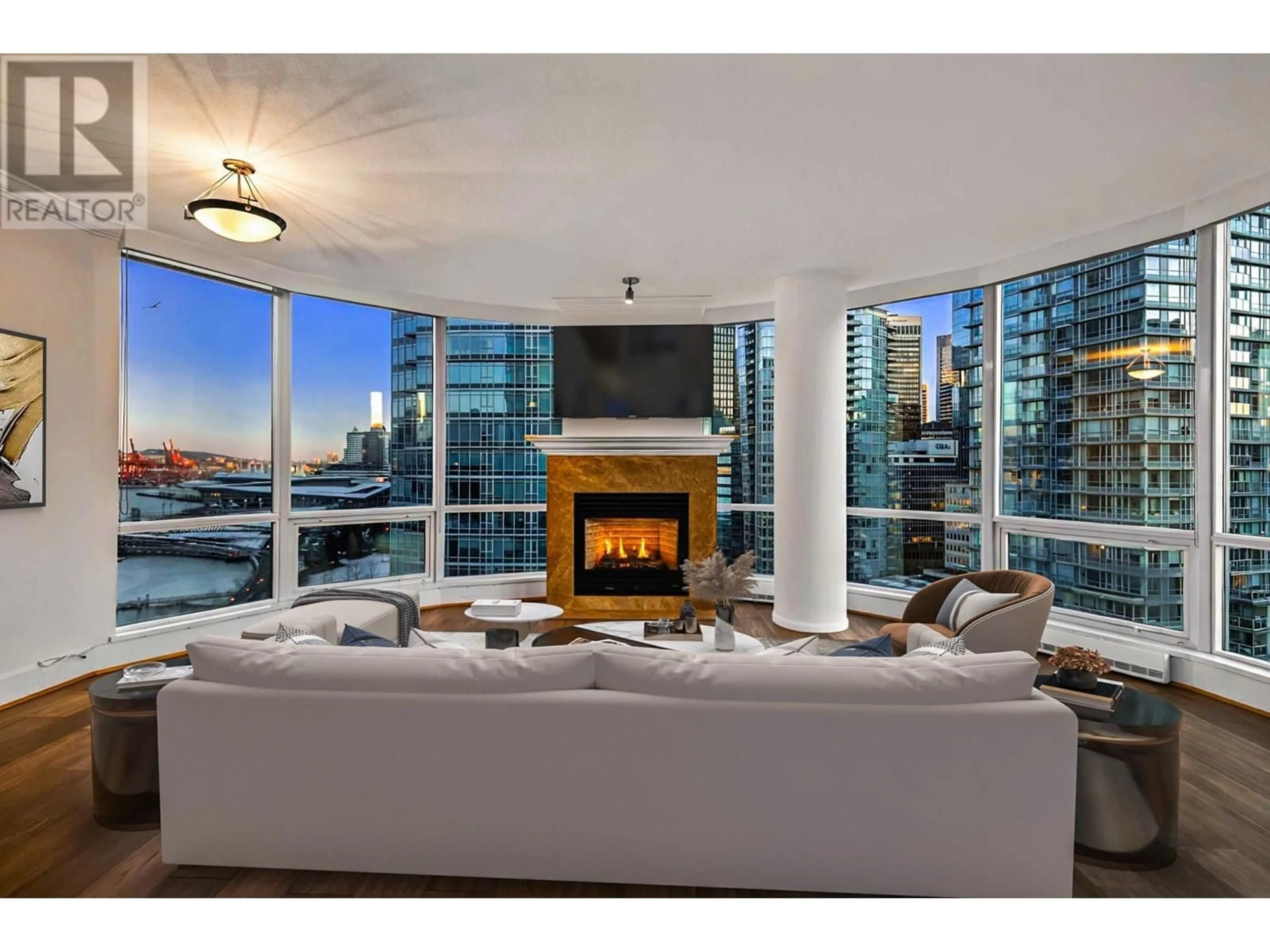 Living room with furniture, unknown for 1503 - 323 JERVIS STREET, Vancouver British Columbia V6C3P8