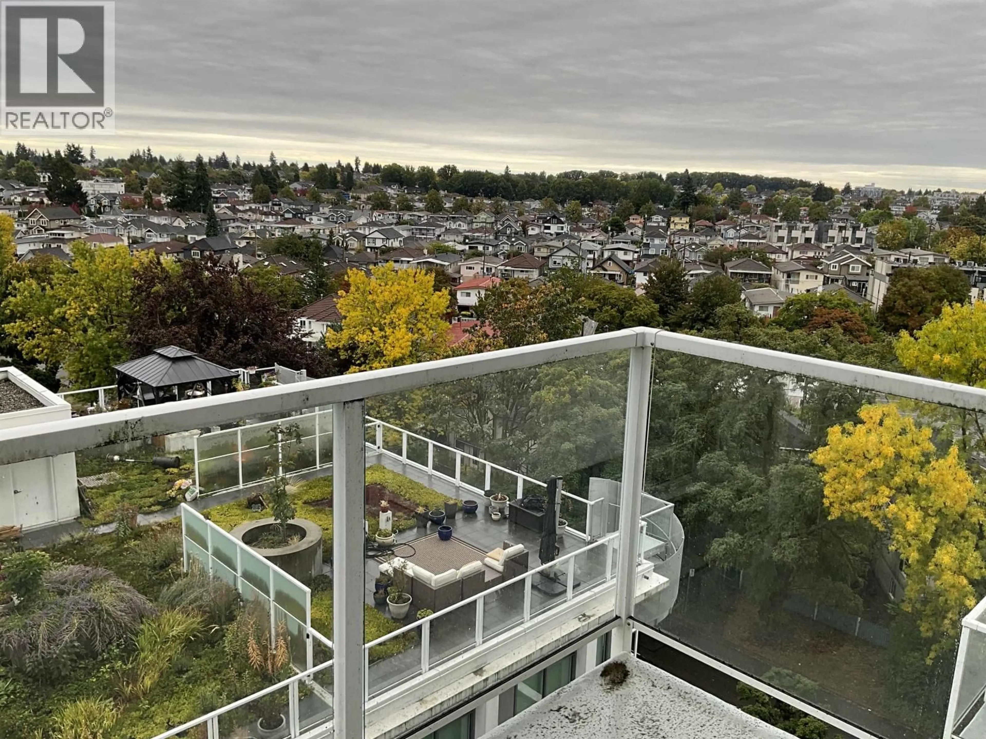 Balcony in the apartment, city buildings view from balcony for 1003 - 2221 30TH AVENUE, Vancouver British Columbia V5N0G6